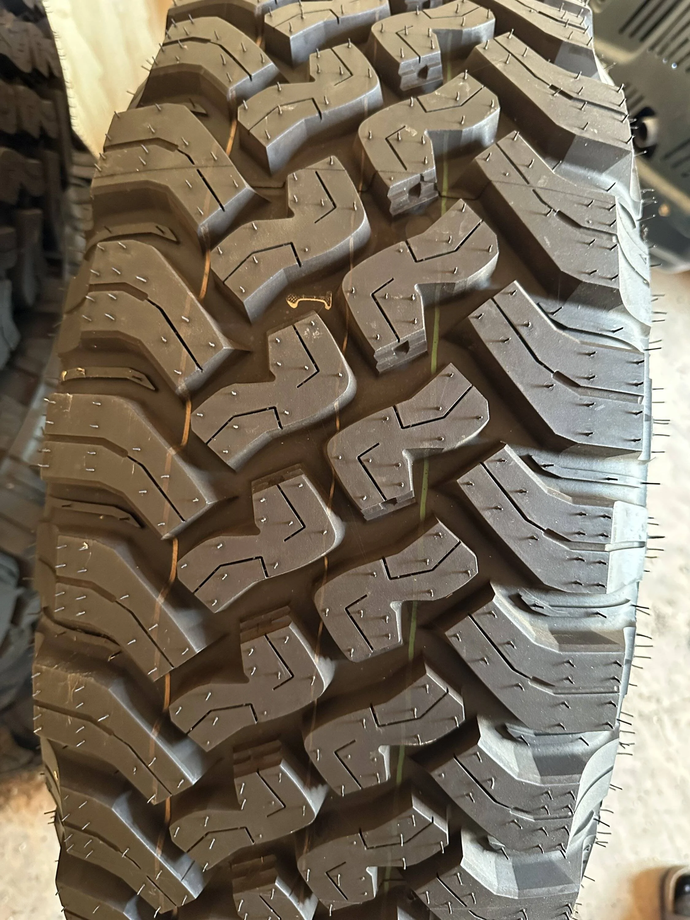 Jeep Gladiator Brand New Rubicon Wheels/Tires/TPMS FA4DC8CD-9906-4272-BE51-B1B69EABFFC2