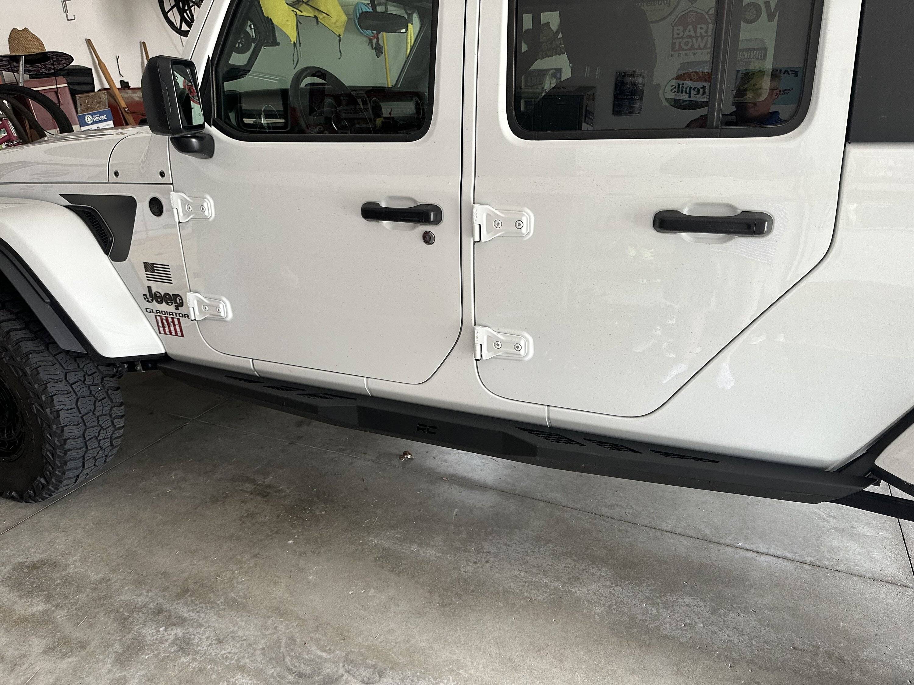 Jeep Gladiator Rough Country heavy duty sliders review IMG_8218