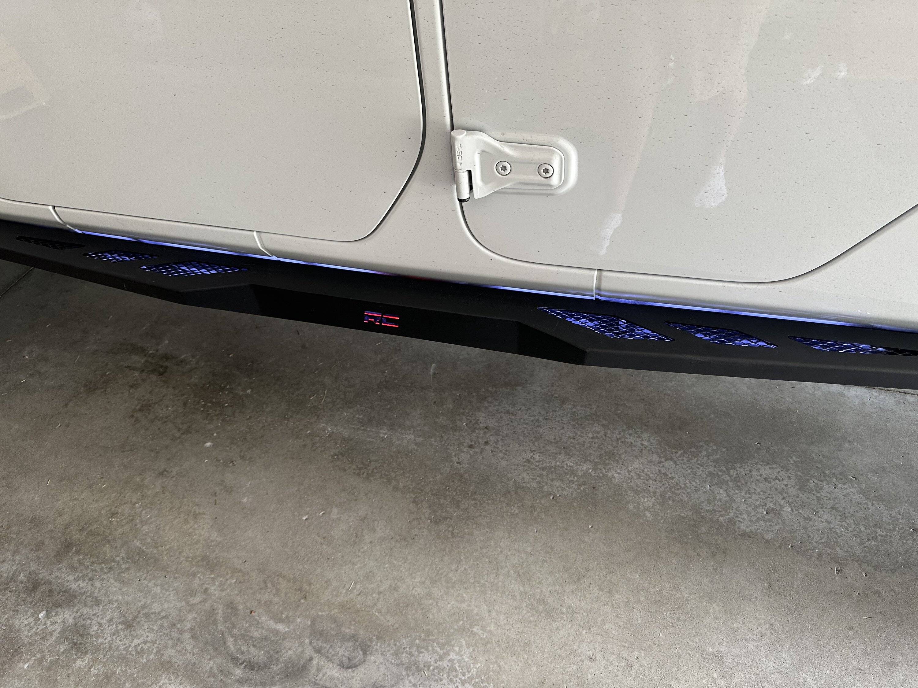 Jeep Gladiator Rough Country heavy duty sliders review IMG_8219