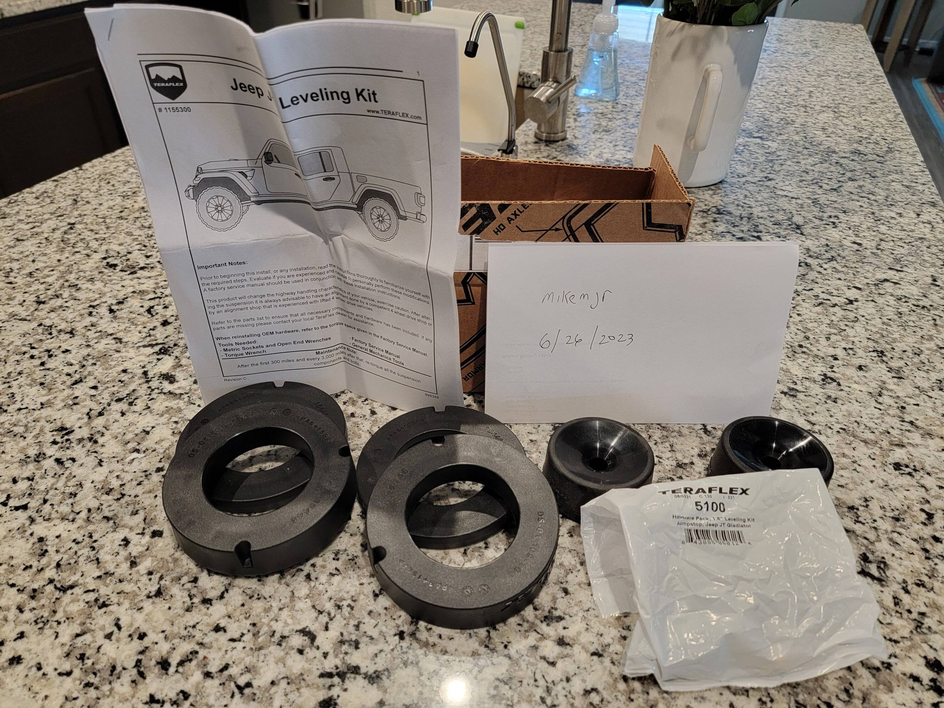 Jeep Gladiator Teraflex 1 1.5 spacer kit $55.00 20230626_175344