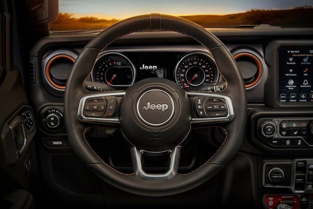 17-jeep-gladiator-mojave-package.jpg