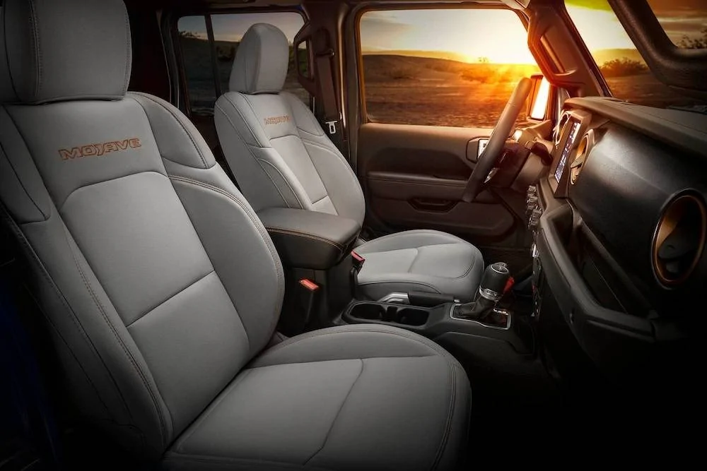 16-jeep-gladiator-mojave-package.jpg