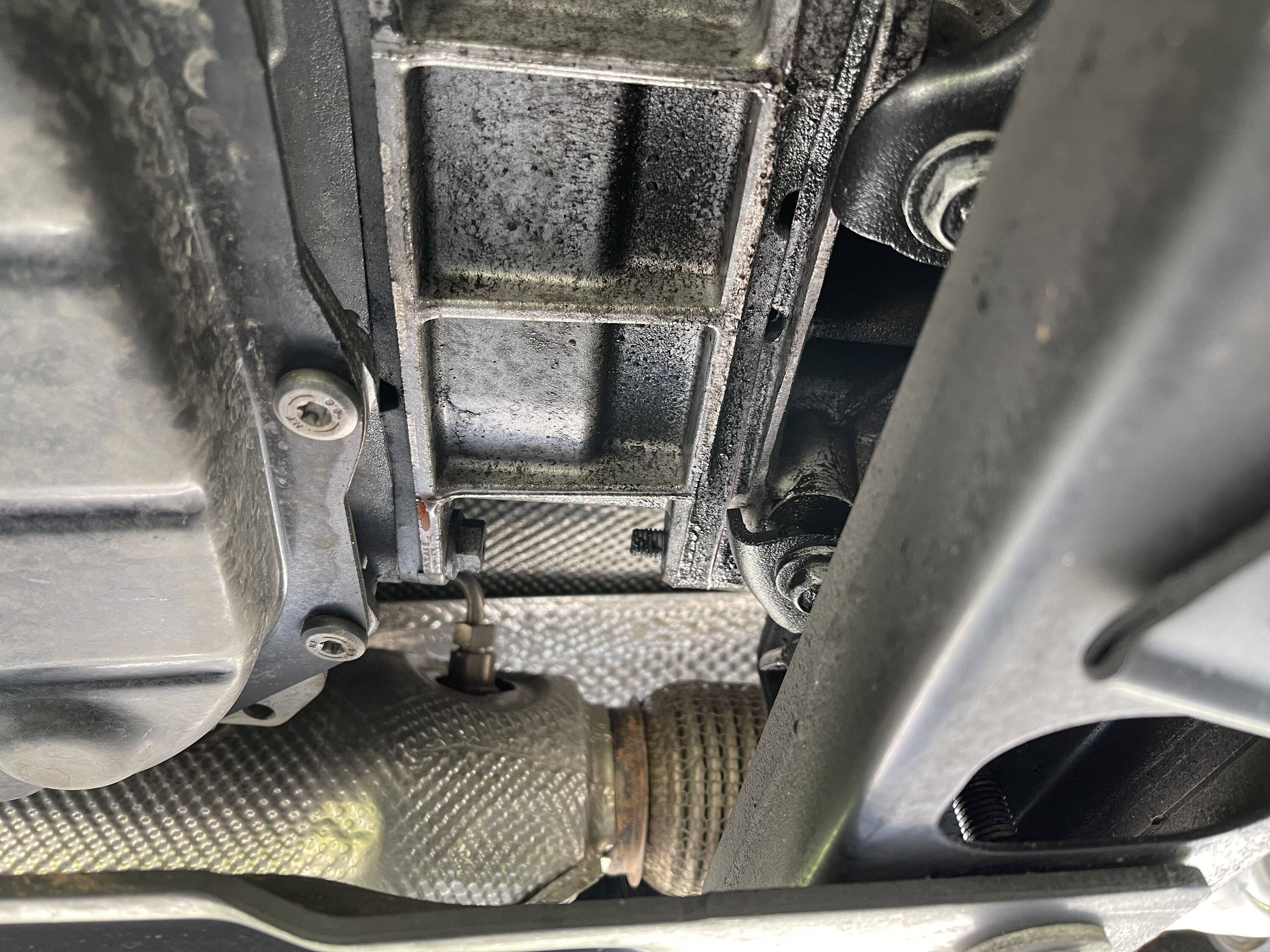 Jeep Gladiator Trans/TC leak IMG_5136