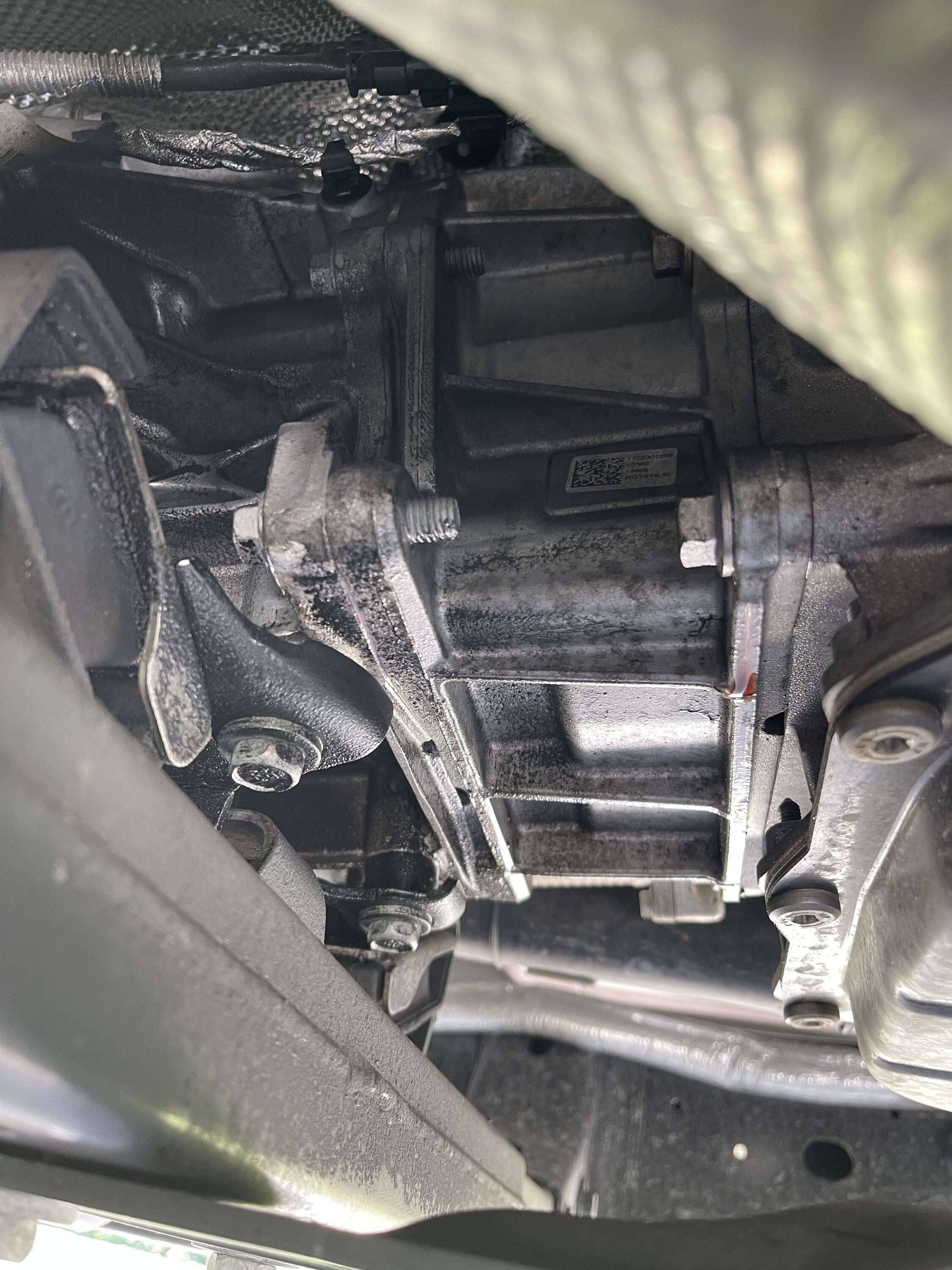 Jeep Gladiator Trans/TC leak IMG_5138