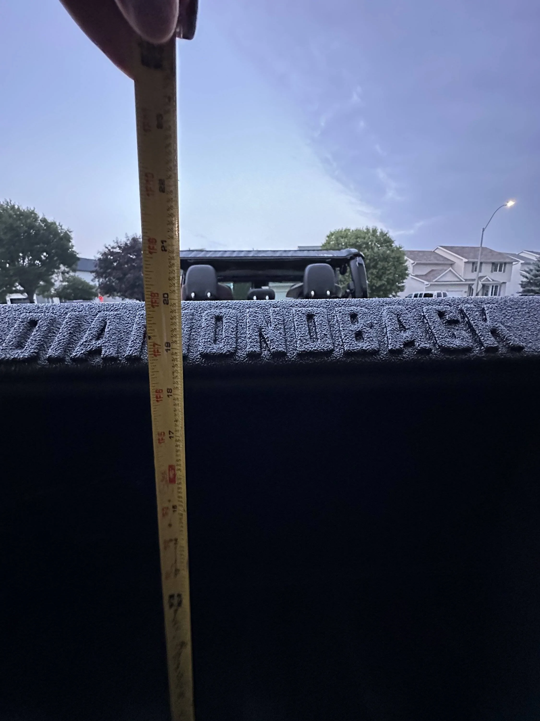 Jeep Gladiator DiamondBack Switchback Cover IMG_6686