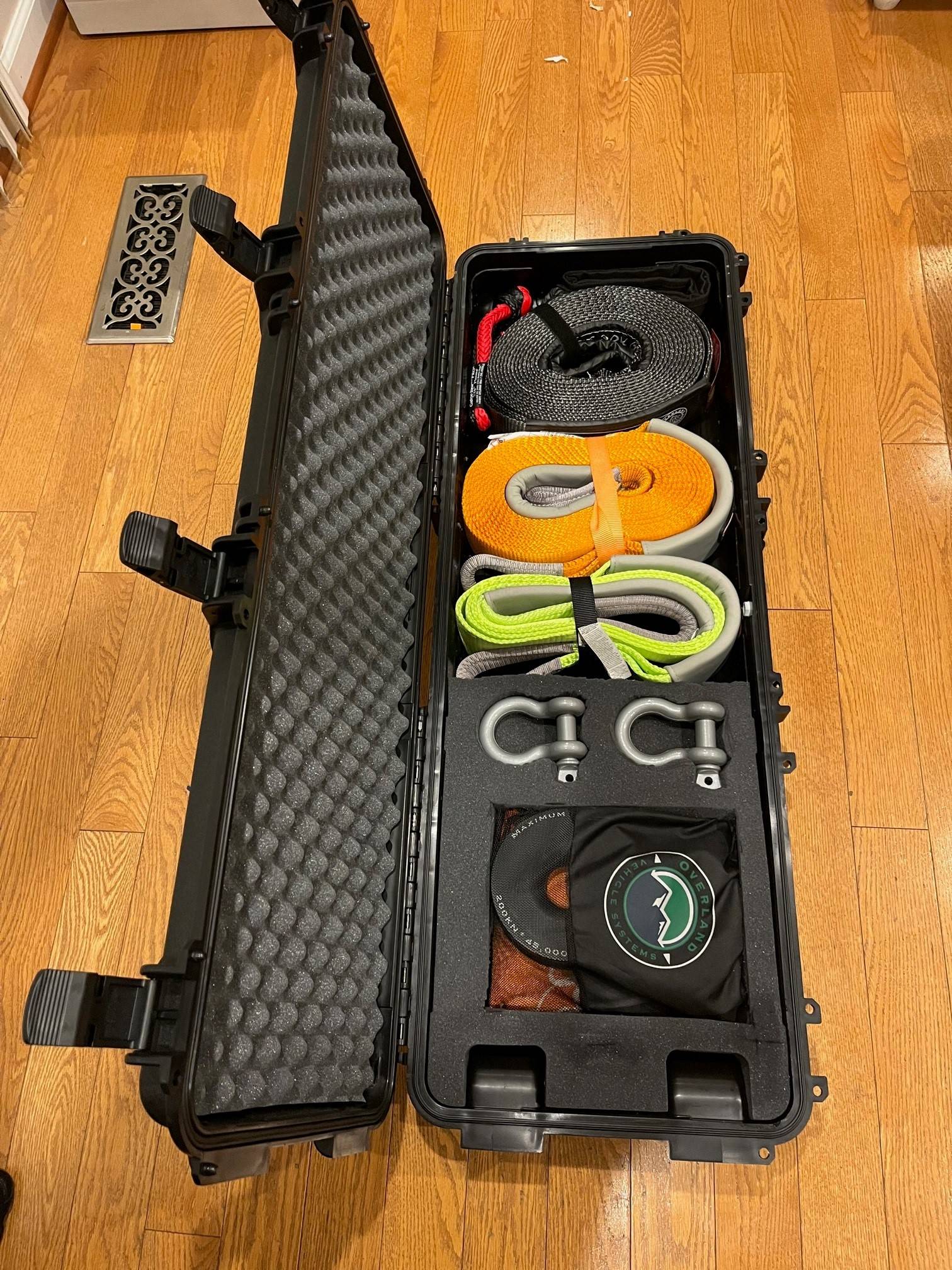 Jeep Gladiator Overland rack storage boxes case 3
