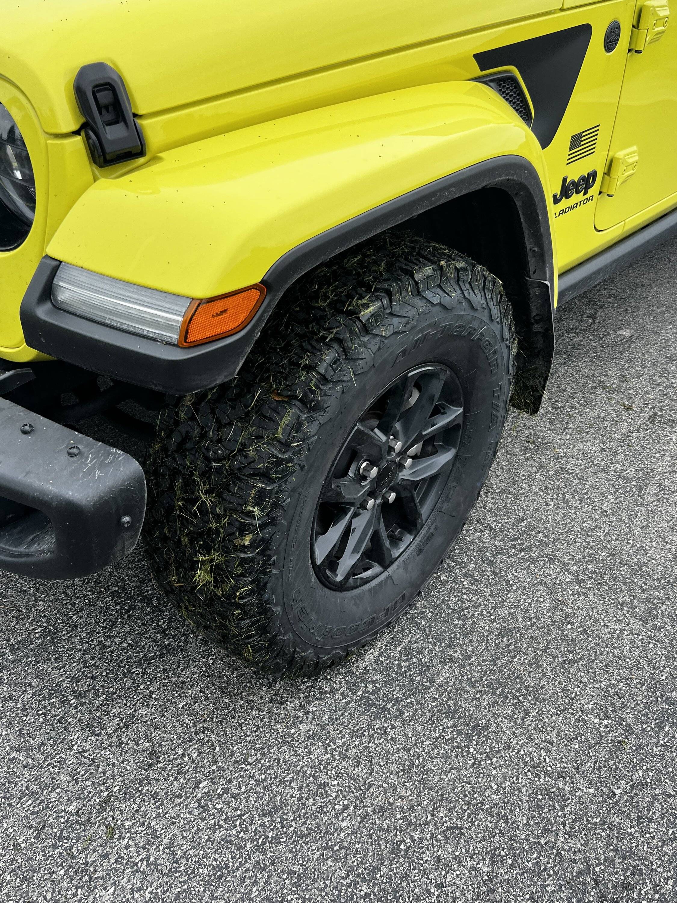Jeep Gladiator Help me decide on tires IMG_1434