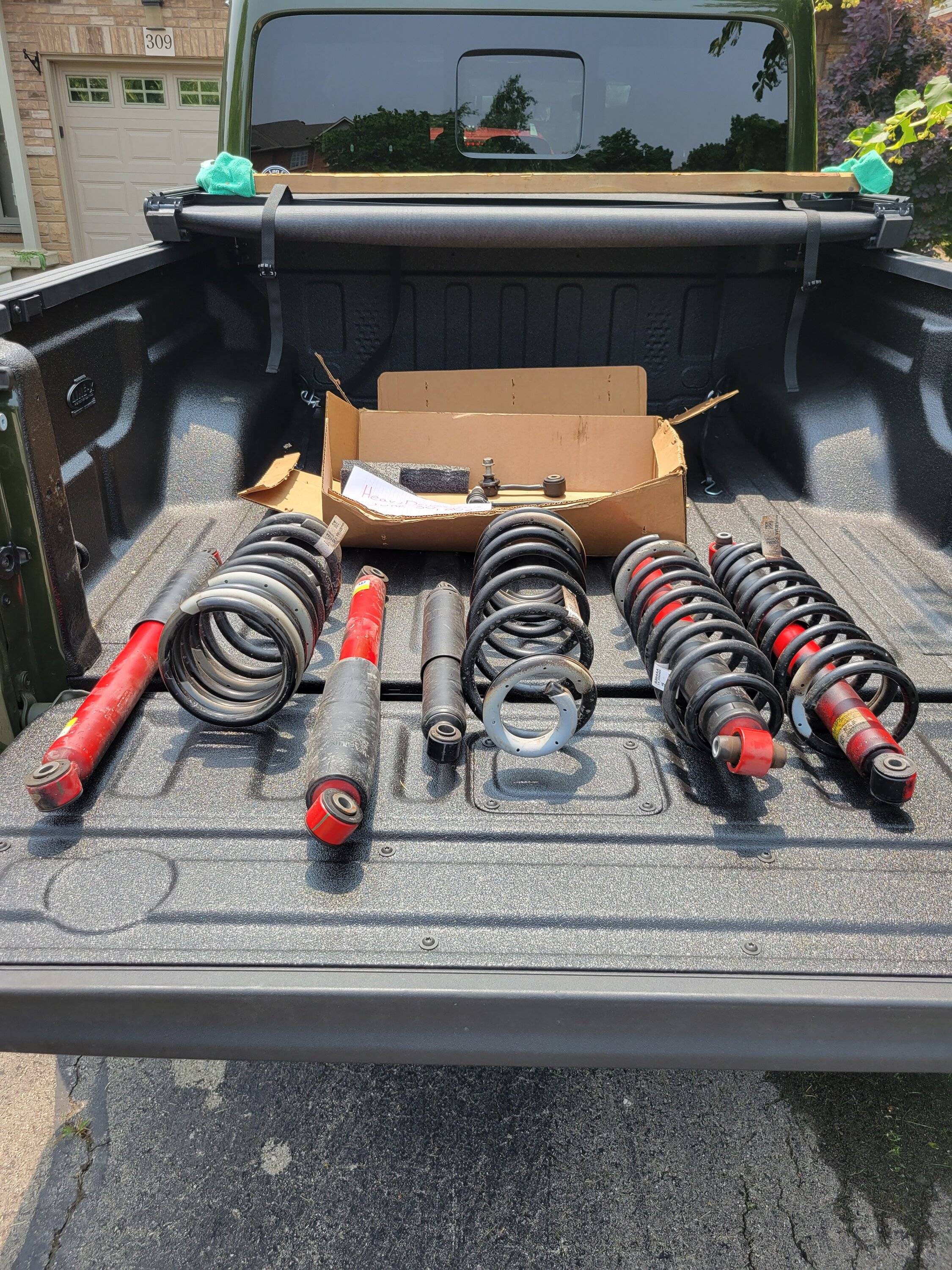 Jeep Gladiator Rubicon Suspension 16881468185573725940370332143112
