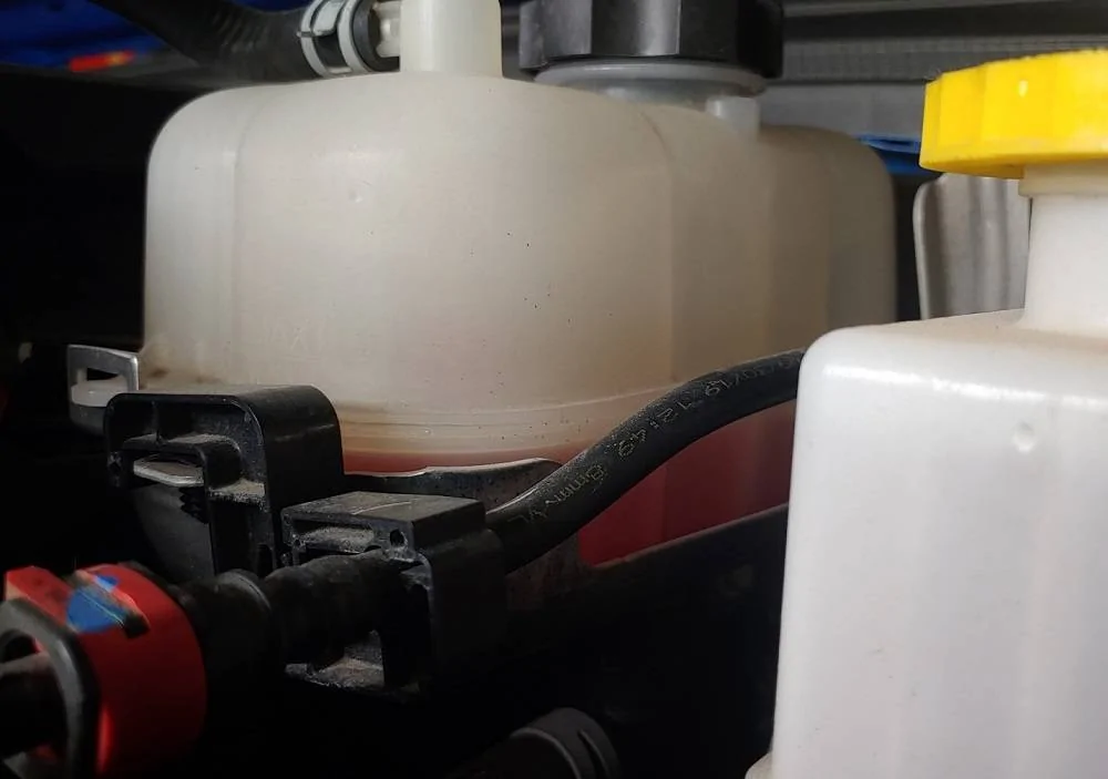 Jeep Gladiator 2020 Overland with a few issues - need some advice coolant-level