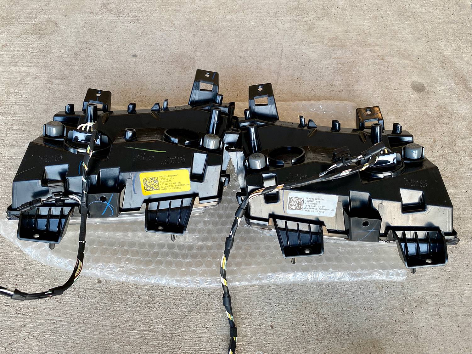 Jeep Gladiator Jeep OEM LED DRL Turn Signals w/ Side Markers jt-drl-4