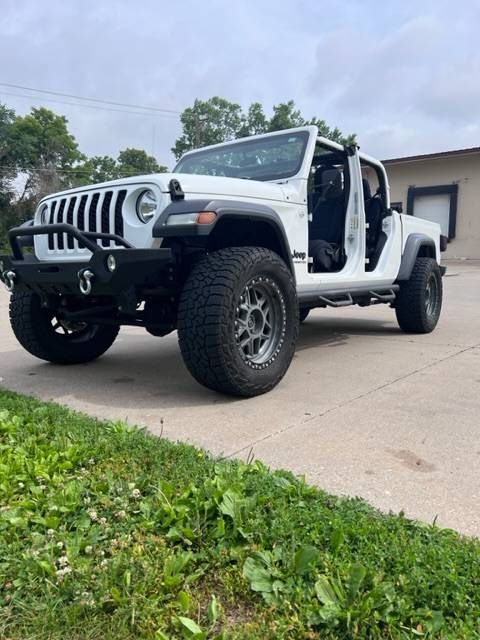 Jeep Gladiator Just saying Hi IMG_3582