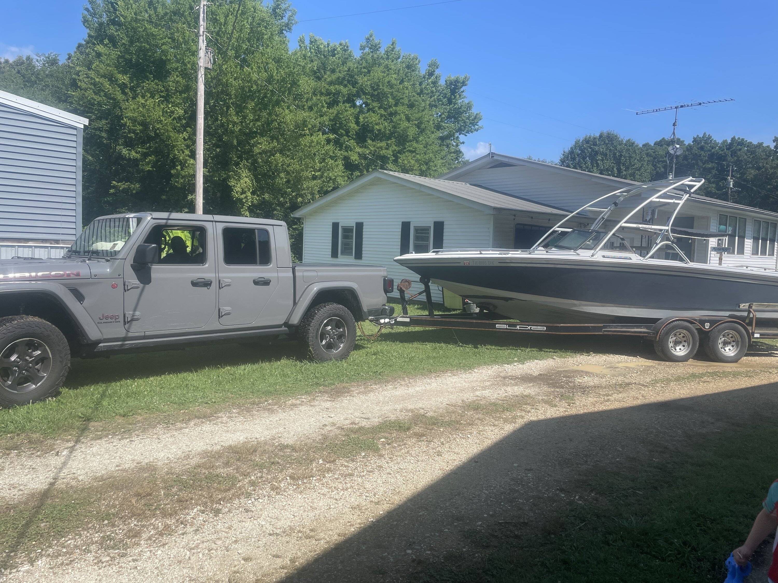 Jeep Gladiator So, what is everybody towing? B15143E5-2ACC-4CD3-83C0-48F2964A7F42