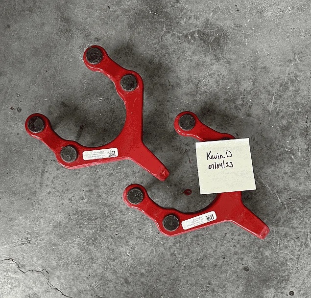 Jeep Gladiator Red Rubicon Front Tow Hooks. Tow_hooks1
