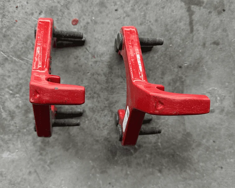 Jeep Gladiator Red Rubicon Front Tow Hooks. Tow_hooks2