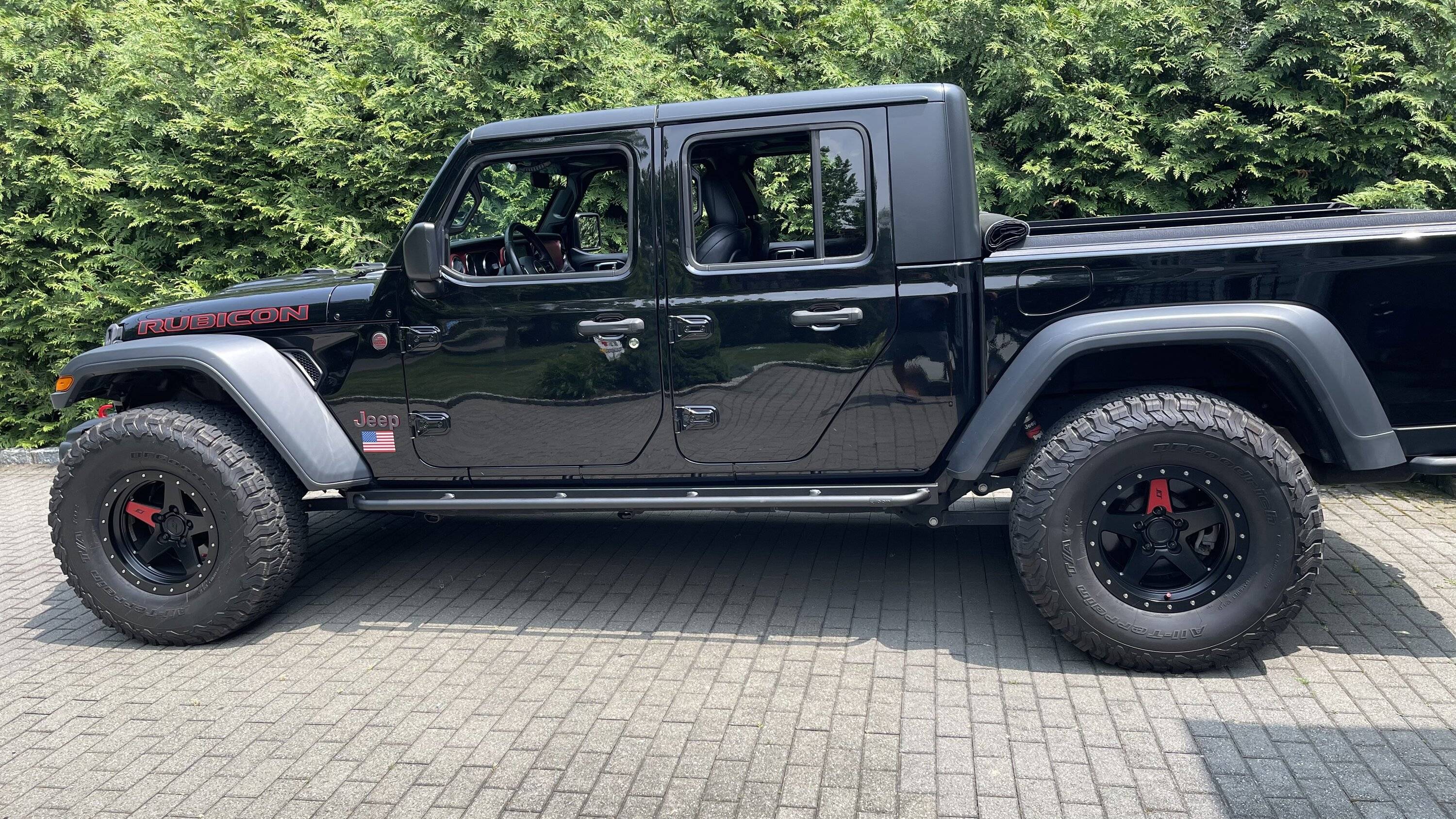 Jeep Gladiator Barricade Rock Sliders 2DE25BC0-9EB0-4D74-BC5A-3884E033CF0B
