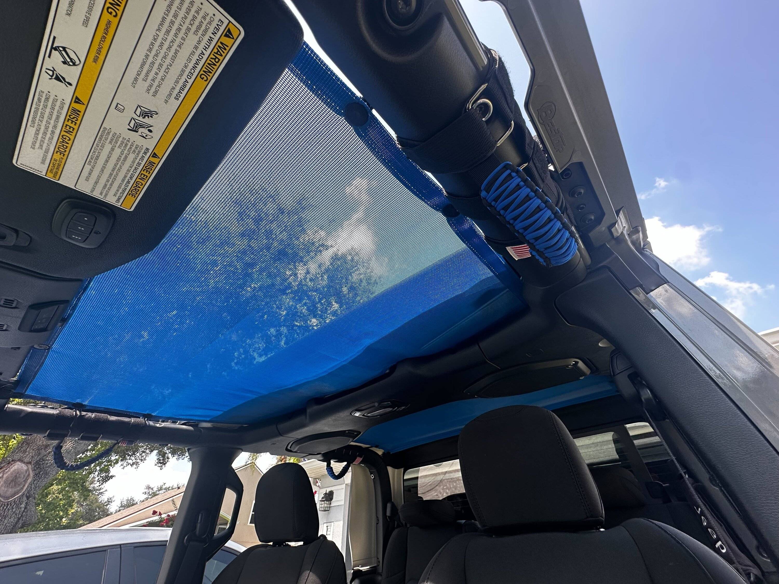 Jeep Gladiator Front grab handles with Bestop Sunrider IMG_9922
