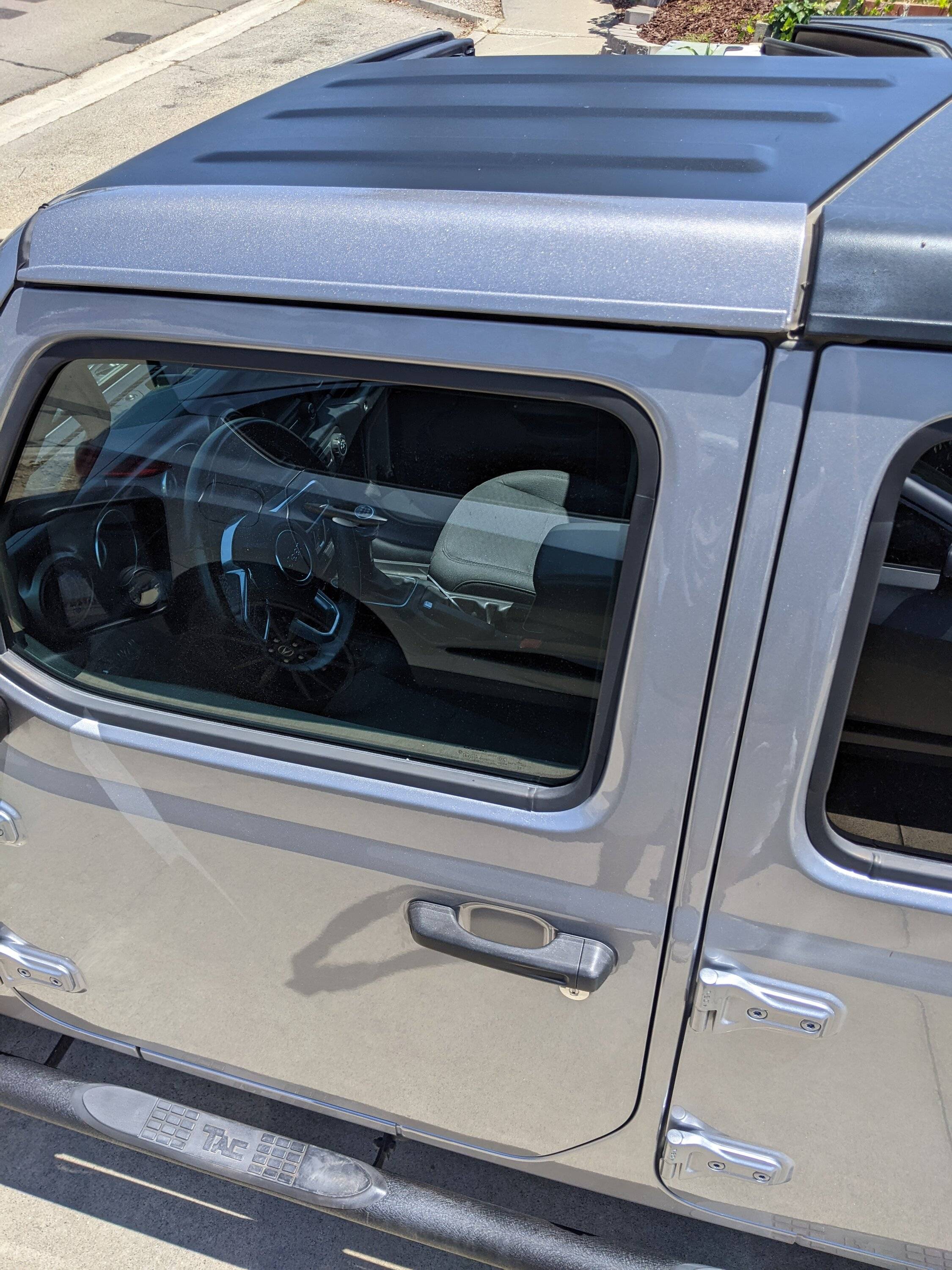 Jeep Gladiator Painting just the sides / back of a black textured hard top PXL_20230702_205720589