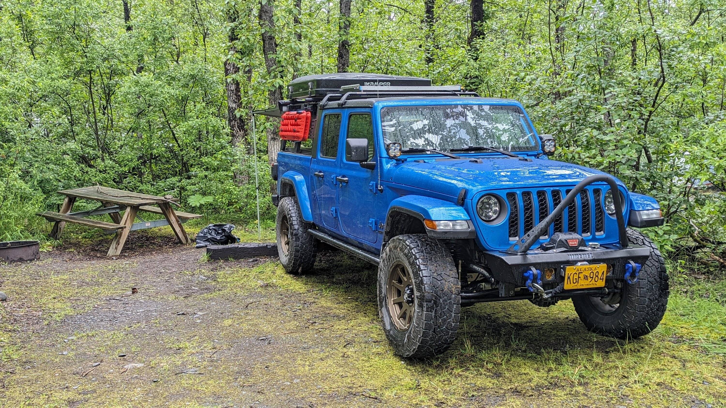 Jeep Gladiator Alaska Daily Drivers: Hydro Blue 80A and Bright White JTR PXL_20230704_174537261.PORTRAIT.ORIGINAL