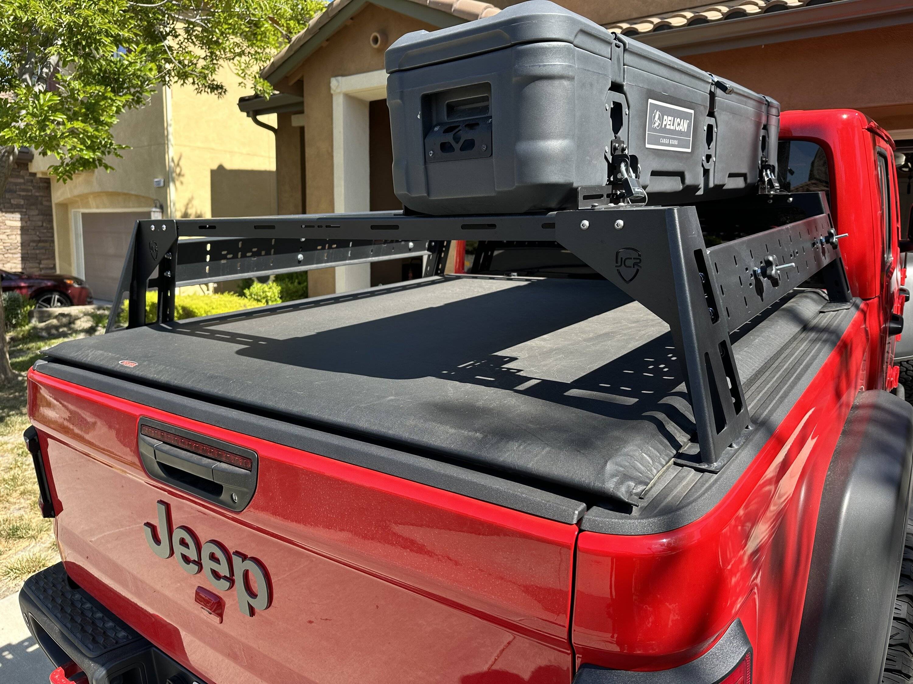 Jeep Gladiator Pelican BX85S Cargo Box & Access Literider Tonneau IMG_2143