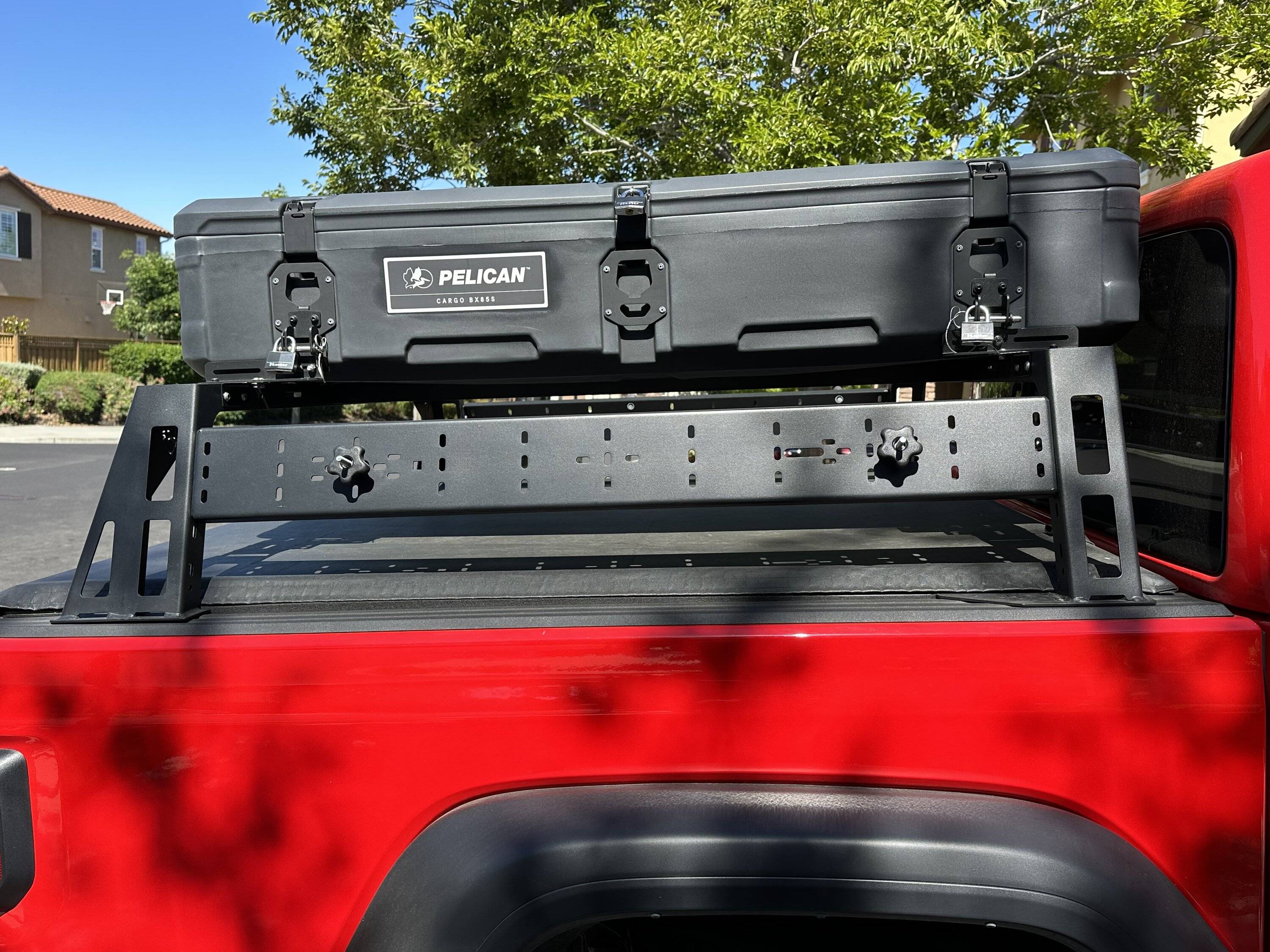 Jeep Gladiator Pelican BX85S Cargo Box & Access Literider Tonneau IMG_2144