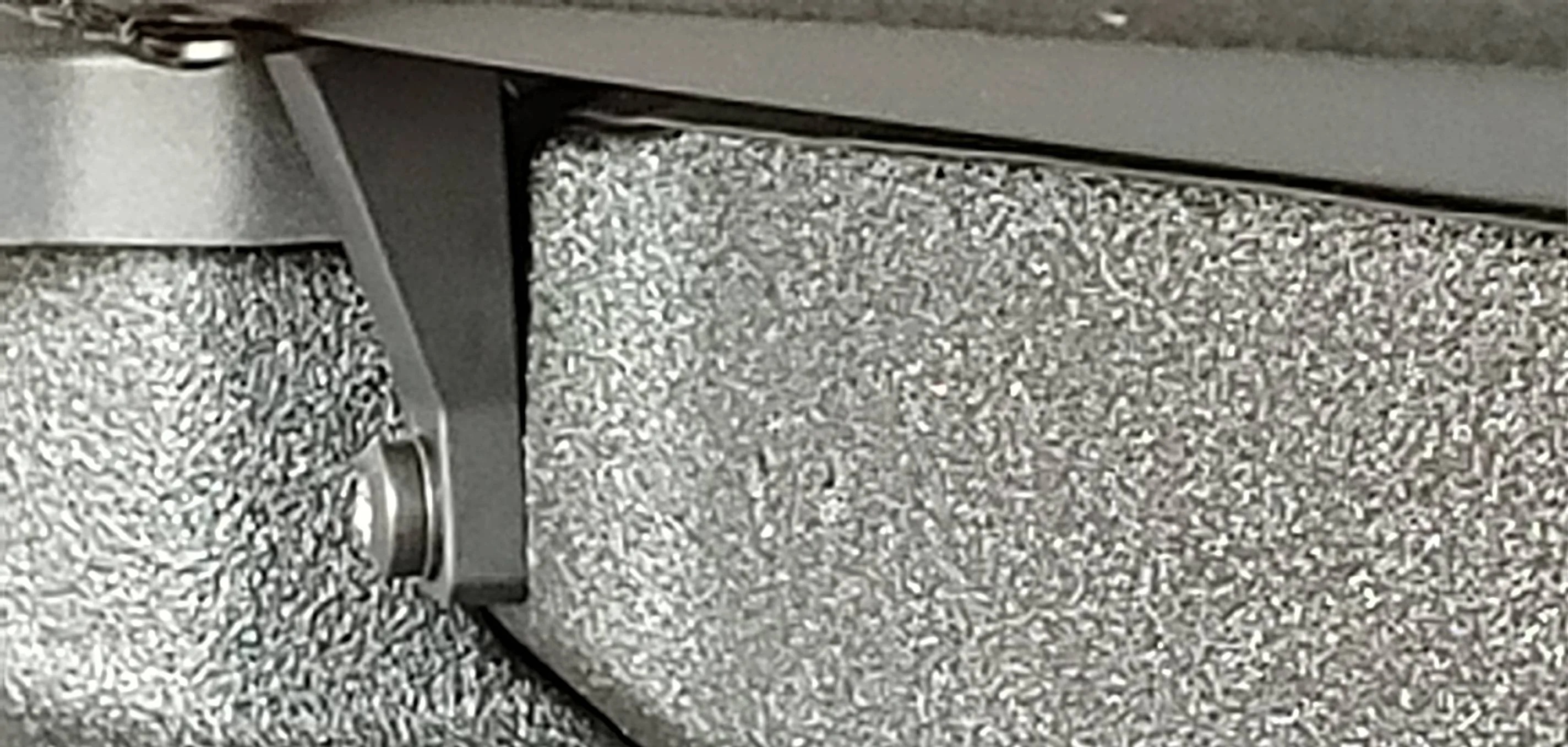 Jeep Gladiator What changed in the Mopar roll up tonneau cover from 2019 to 2021+? 20200102_150603
