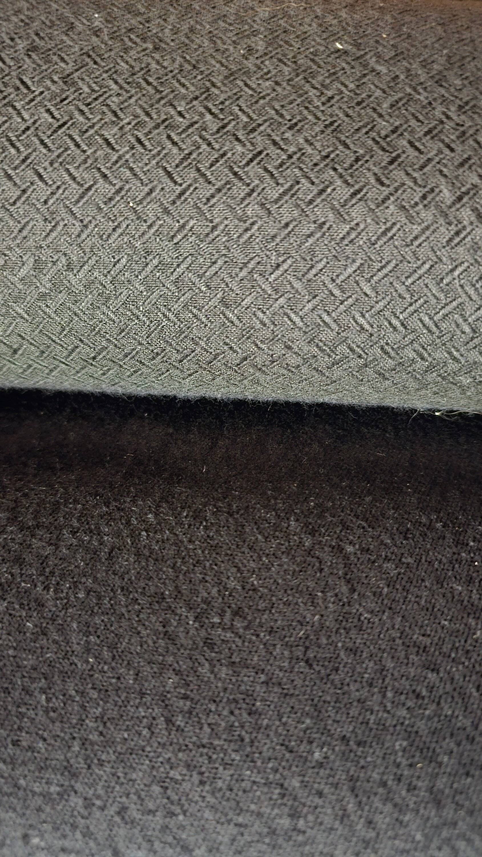 Jeep Gladiator What changed in the Mopar roll up tonneau cover from 2019 to 2021+? 20230708_150128