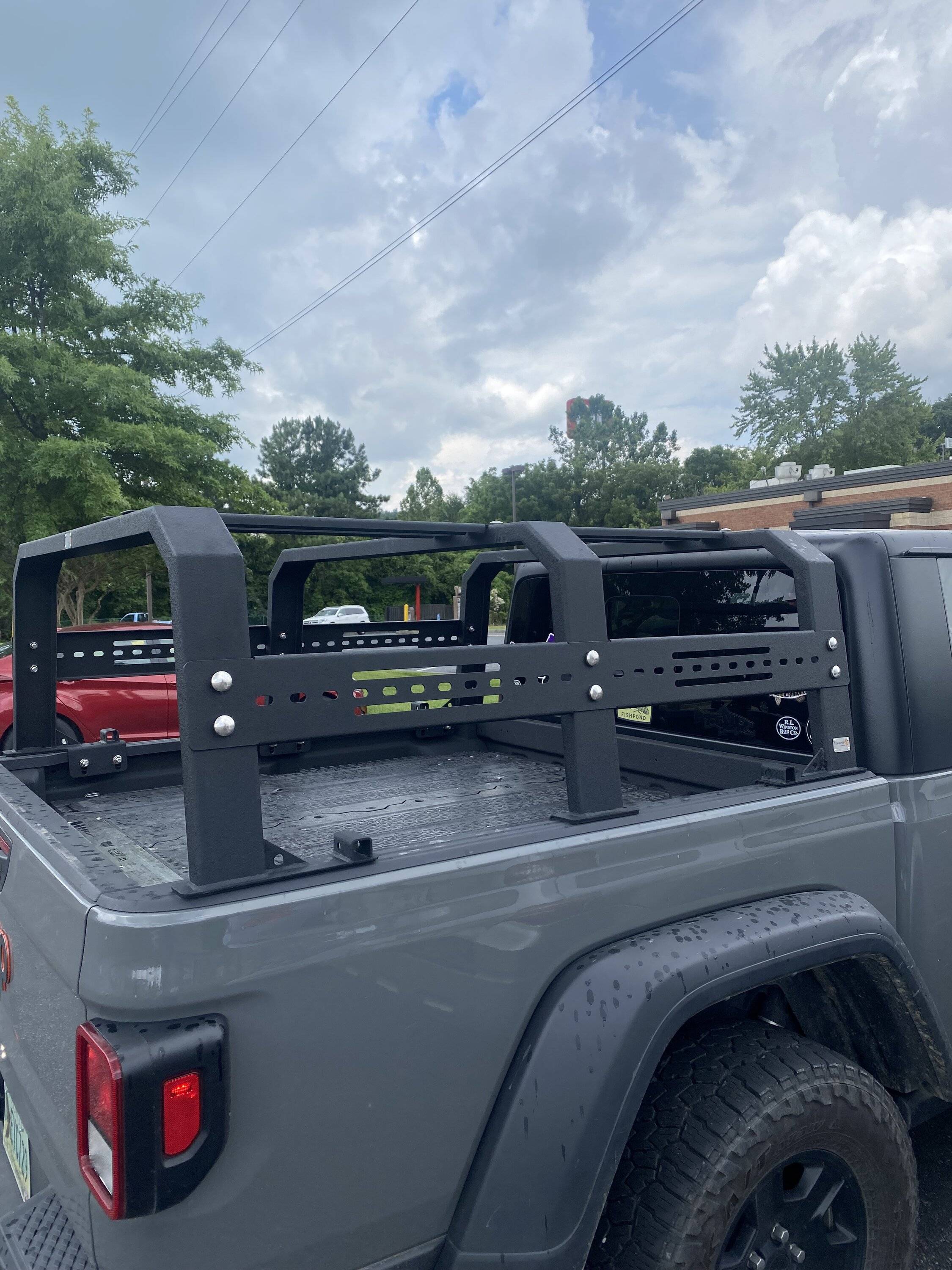 Jeep Gladiator Fishbone Off-road full tackle rack IMG_2184