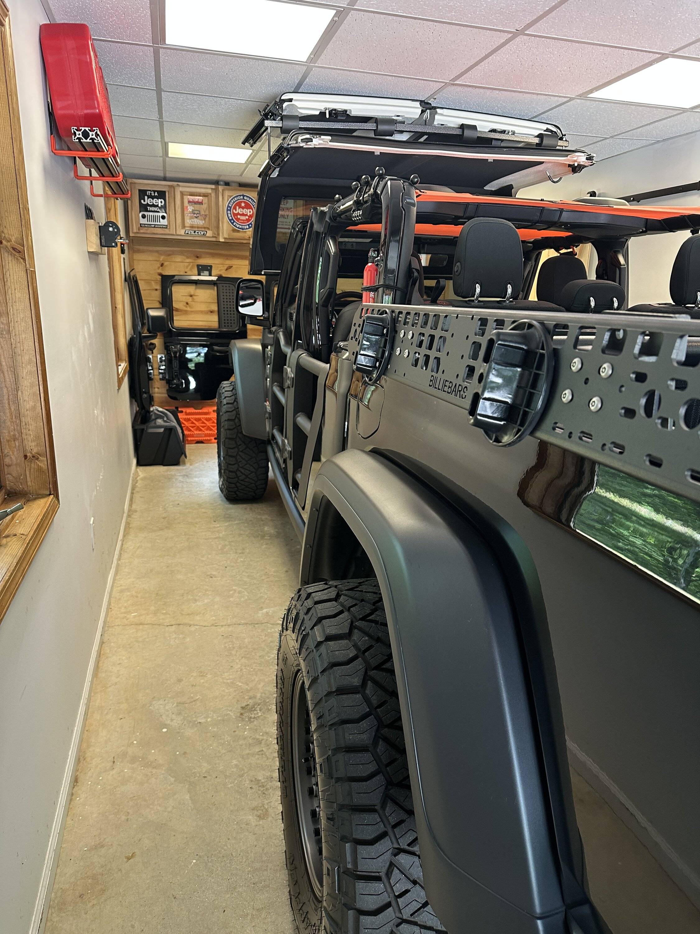 Jeep Gladiator Pics with tube doors -- post yours IMG_1985