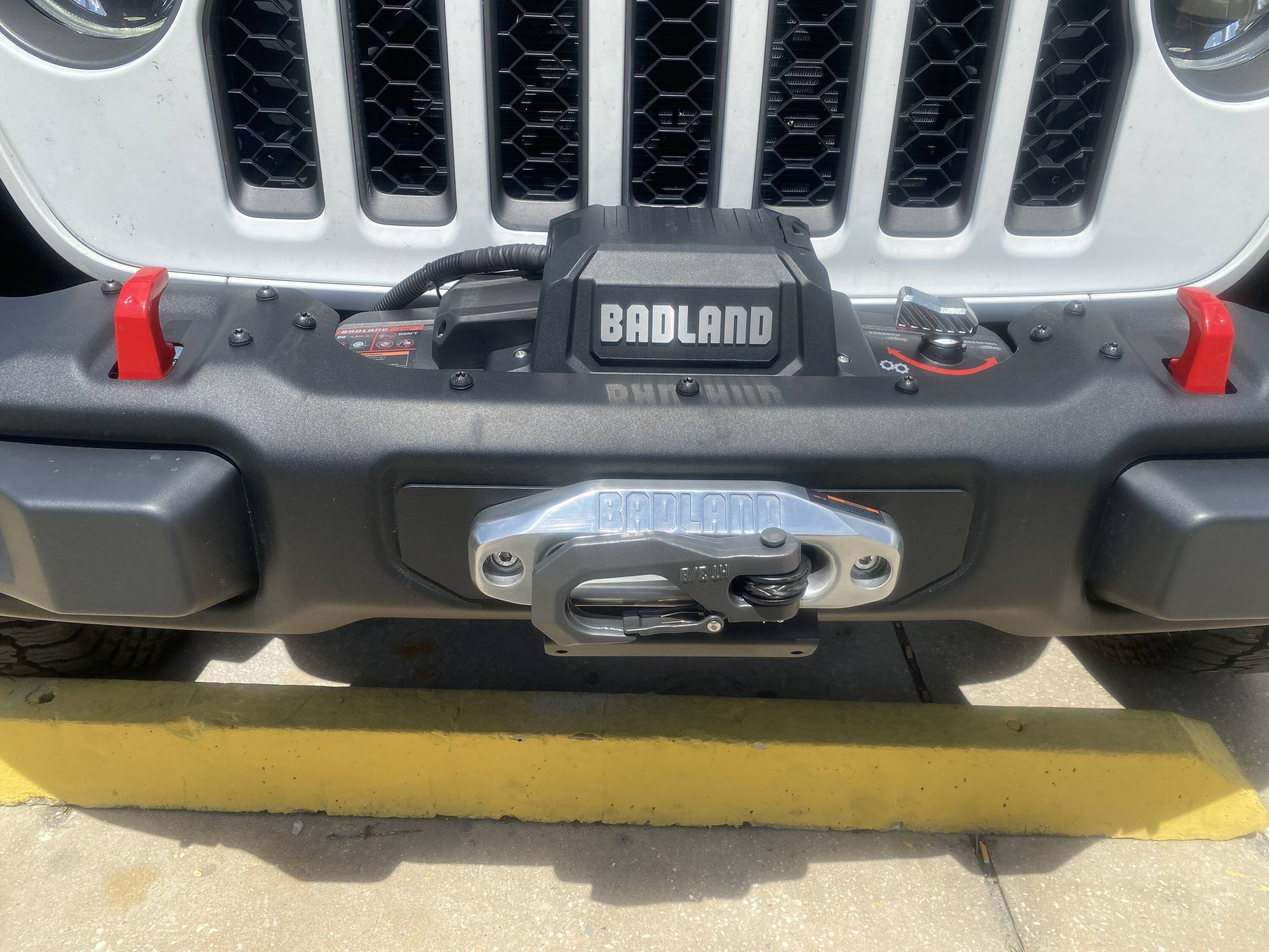 Jeep Gladiator Badlands Apex 12 / steel oem bumper A48BF7B8-A61C-46C3-B33E-E02CC282D3EC