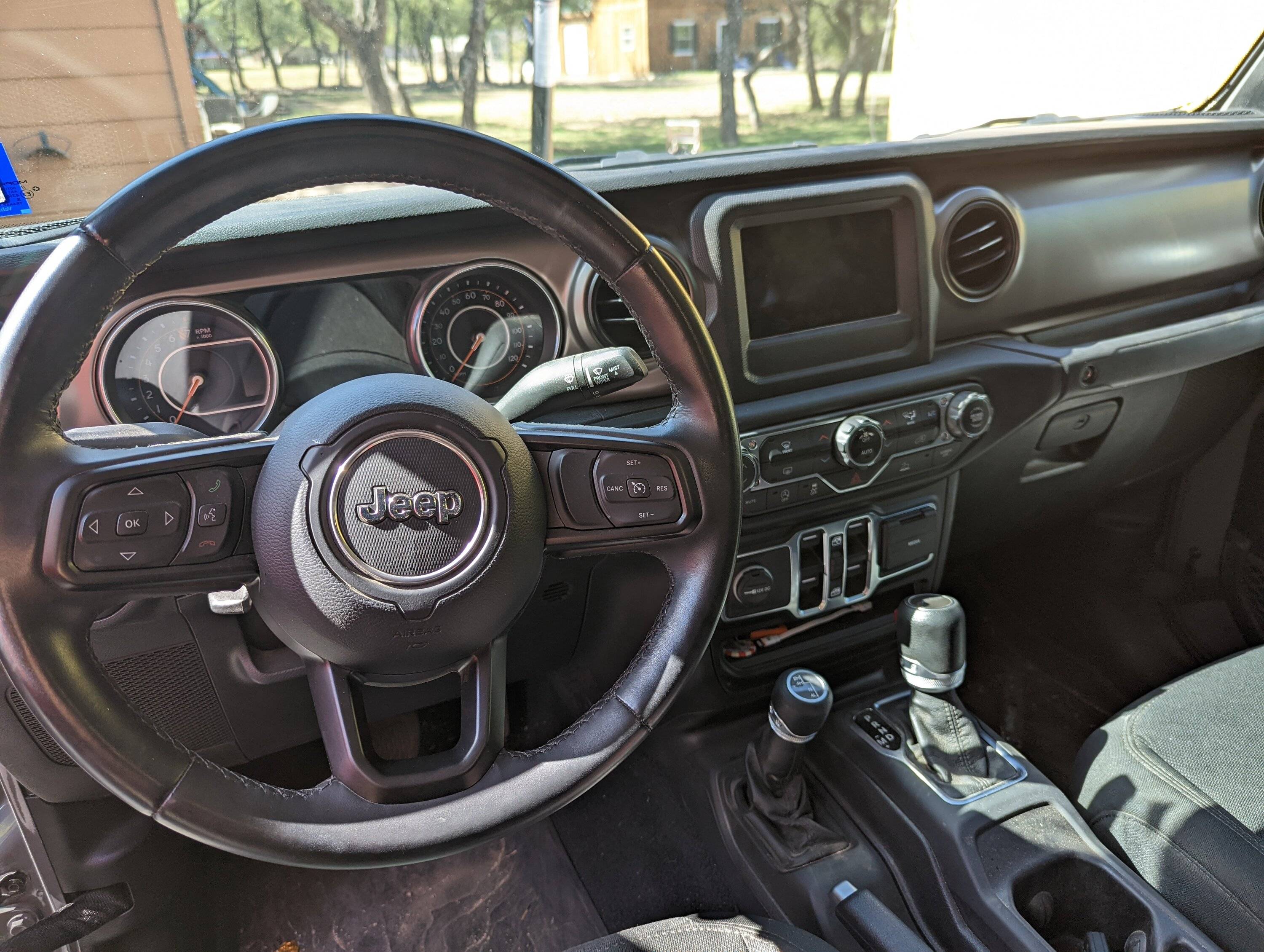 Jeep Gladiator 2021 Willys Gladiator PXL_20220719_215930351