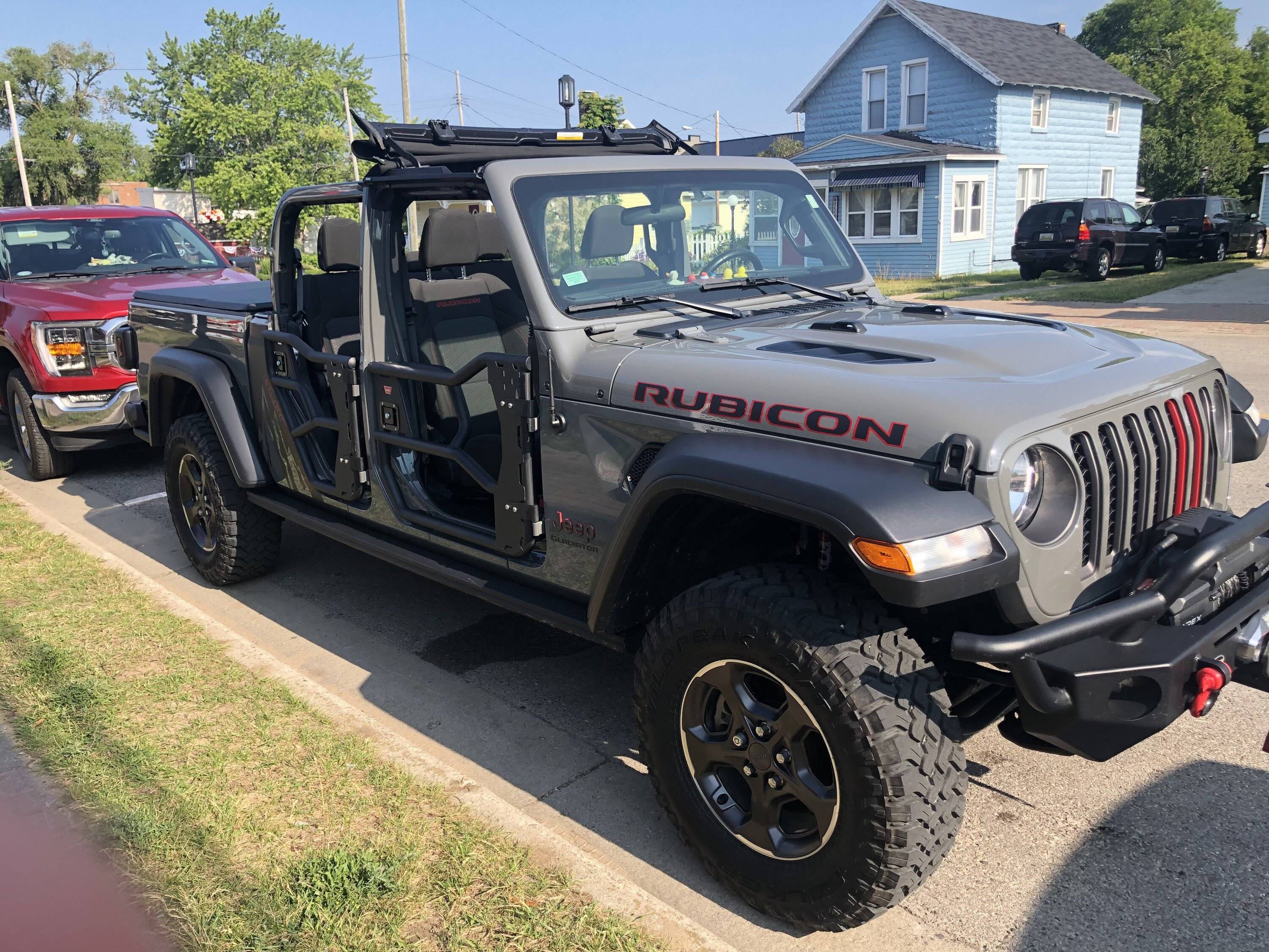 Jeep Gladiator Warn Industries tube doors IMG_0798