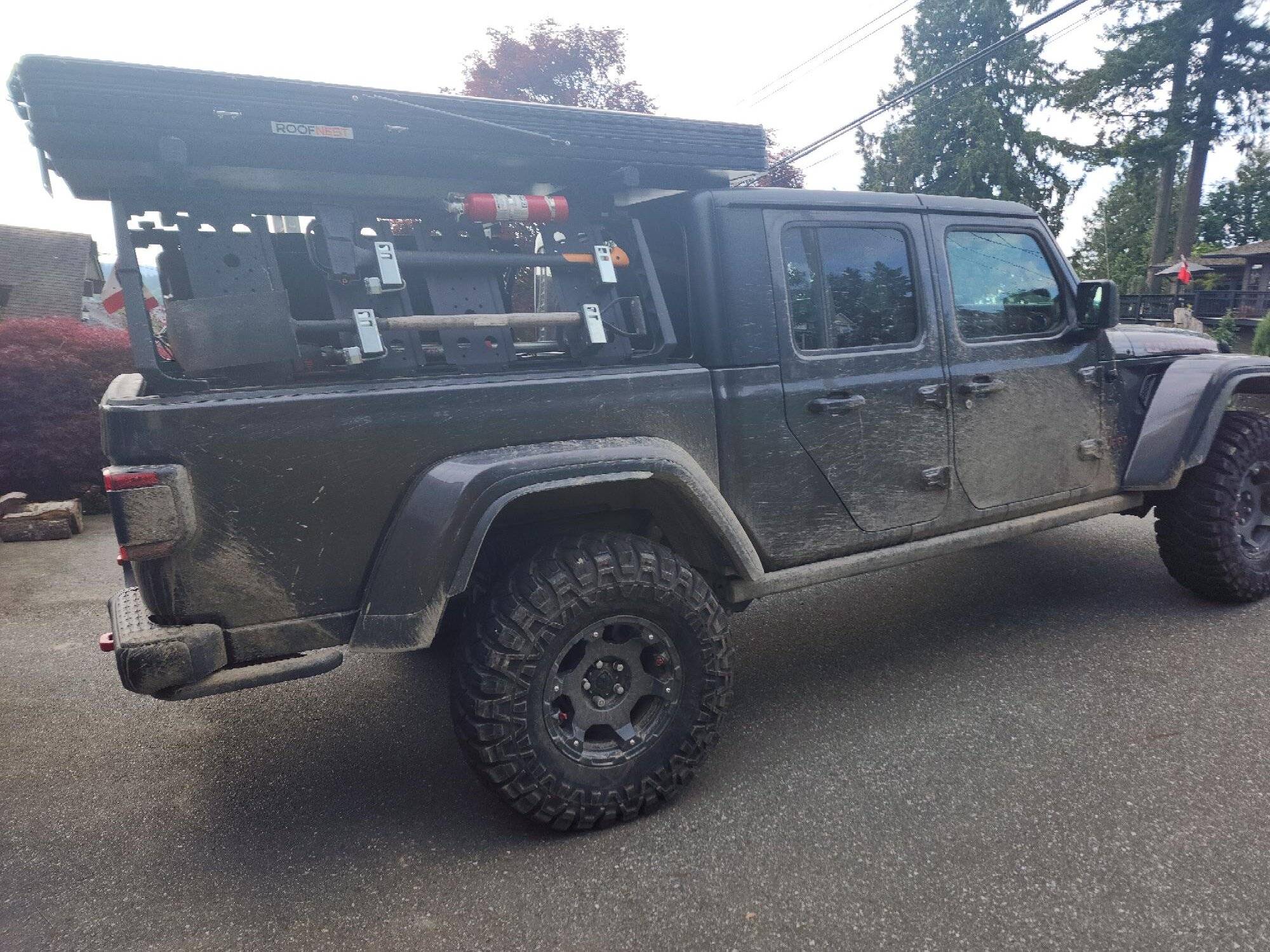 Jeep Gladiator Bed racks that support a tent? 20230531_175112