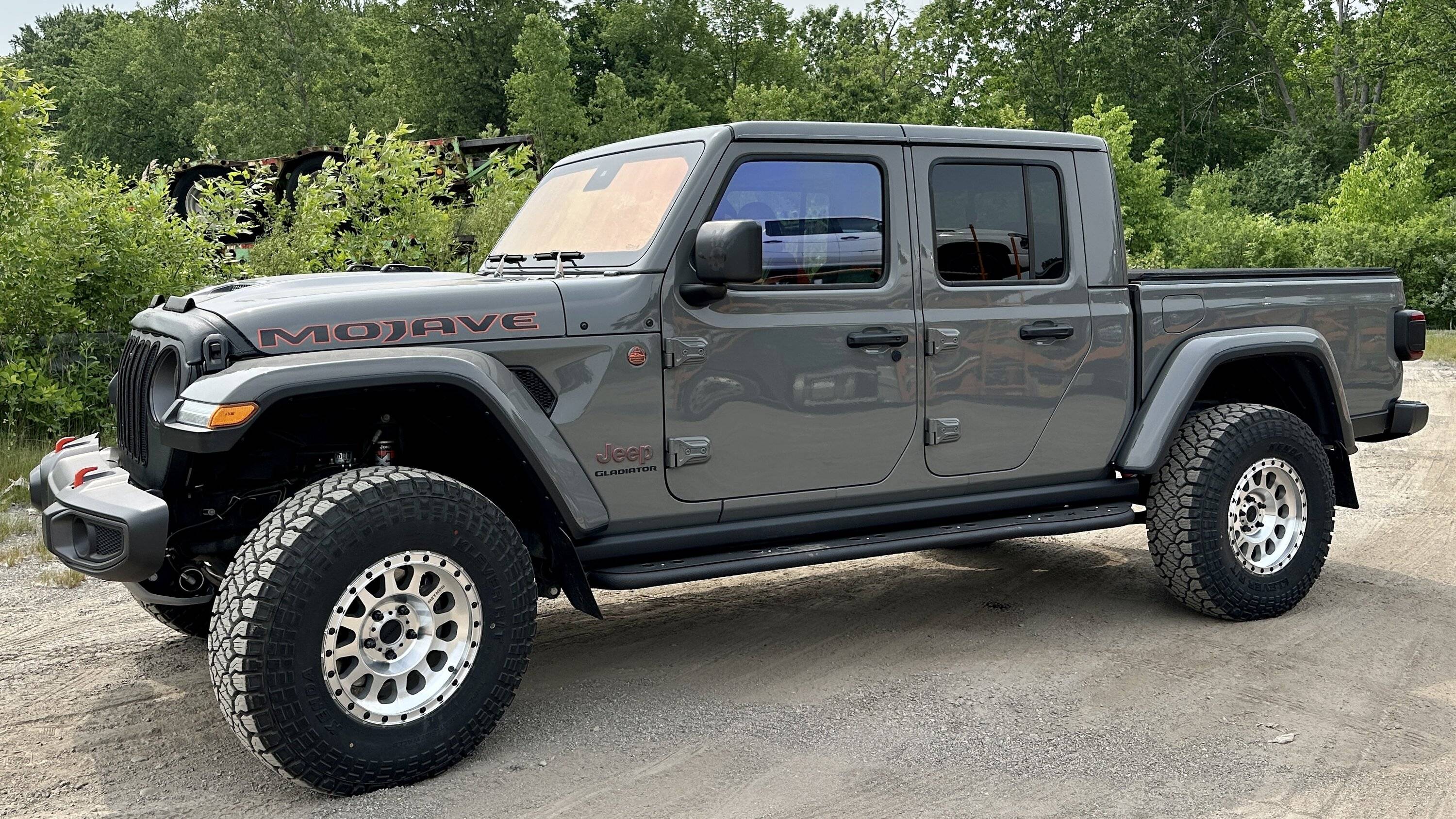 Jeep Gladiator Different Brands of Wheels IMG_3383