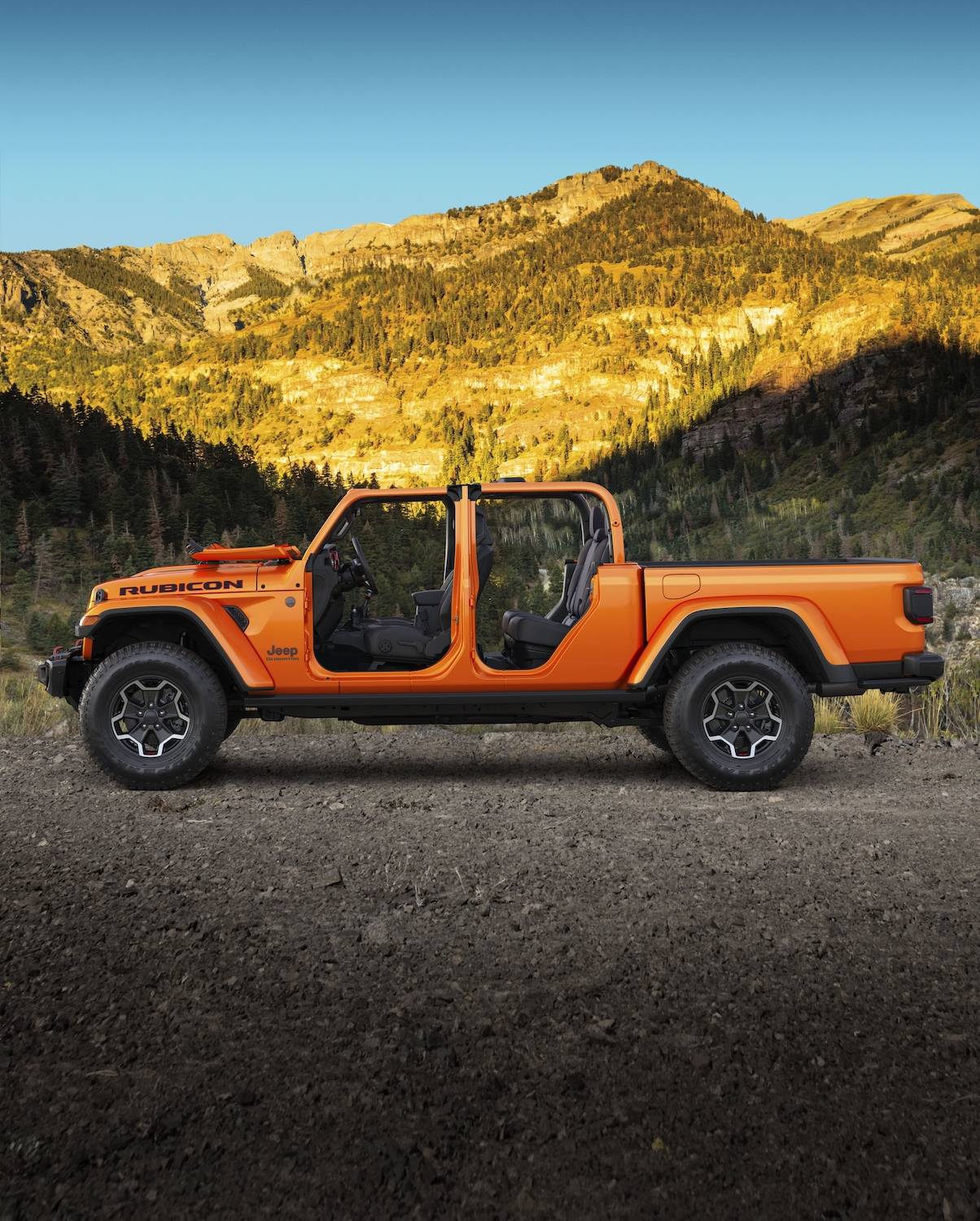 Jeep Gladiator Punk’n Color Returns  For 2023 Jeep Gladiator JP023_370GL