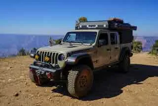 Jeep Gladiator Alu-Cab Canopy Camper Roll Call 20230628_Trip_to_Virginia_0936