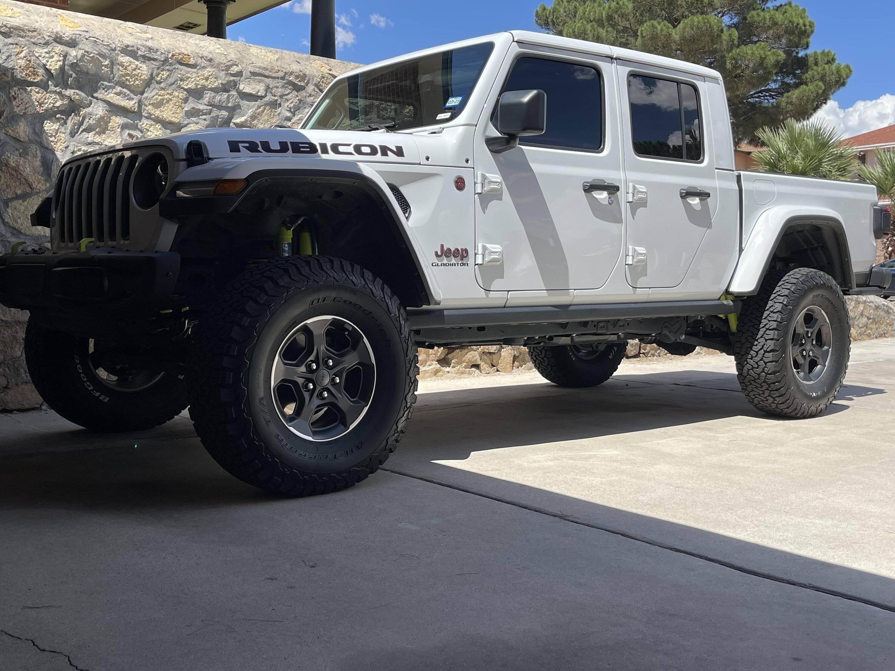 Jeep Gladiator 2022 EcoDiesel JEEP Gladiator Rubicon 3B3B74A8-7FEE-406A-AC73-BD95E4BC71C1