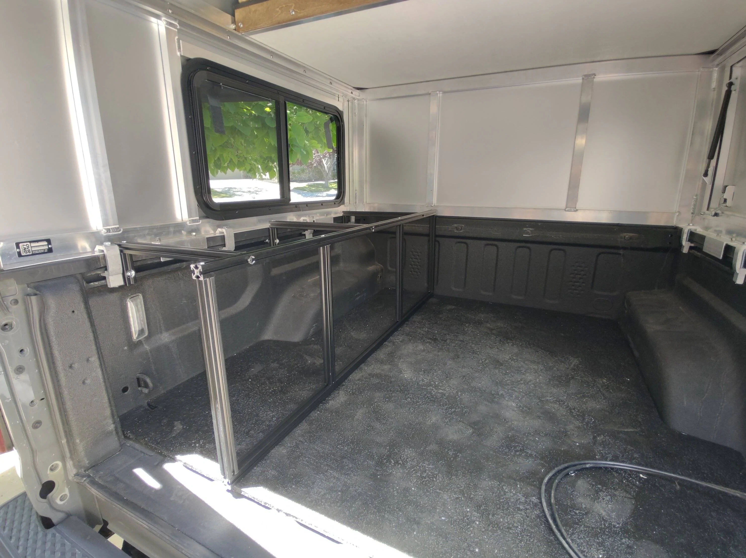 Jeep Gladiator Alu-Cab Canopy Camper Roll Call IMG_20230712_123944596