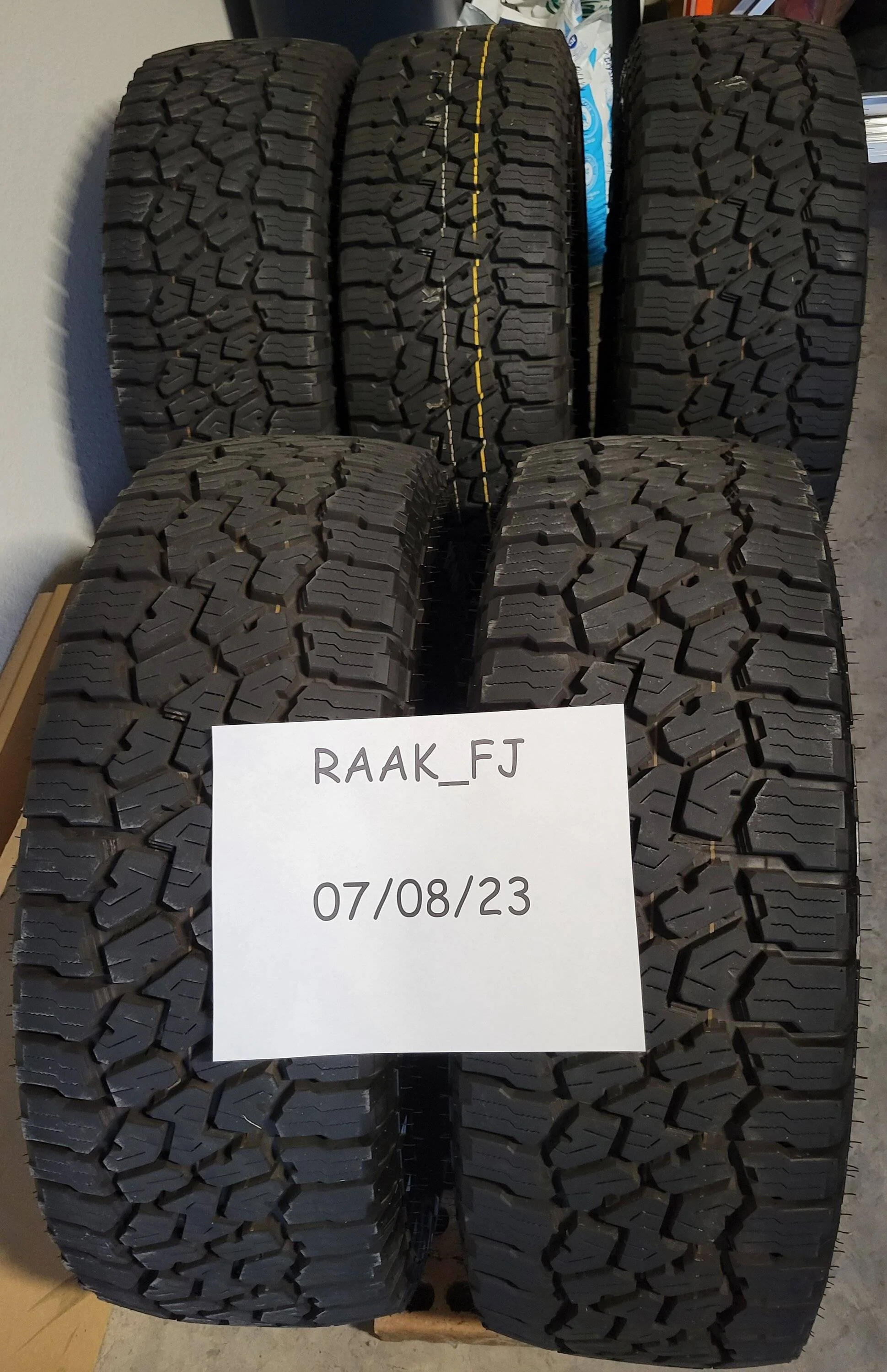 Jeep Gladiator For Sale - Set of (5) Falken Wildpeak AT3W LT285/70R17 tires. Image 2