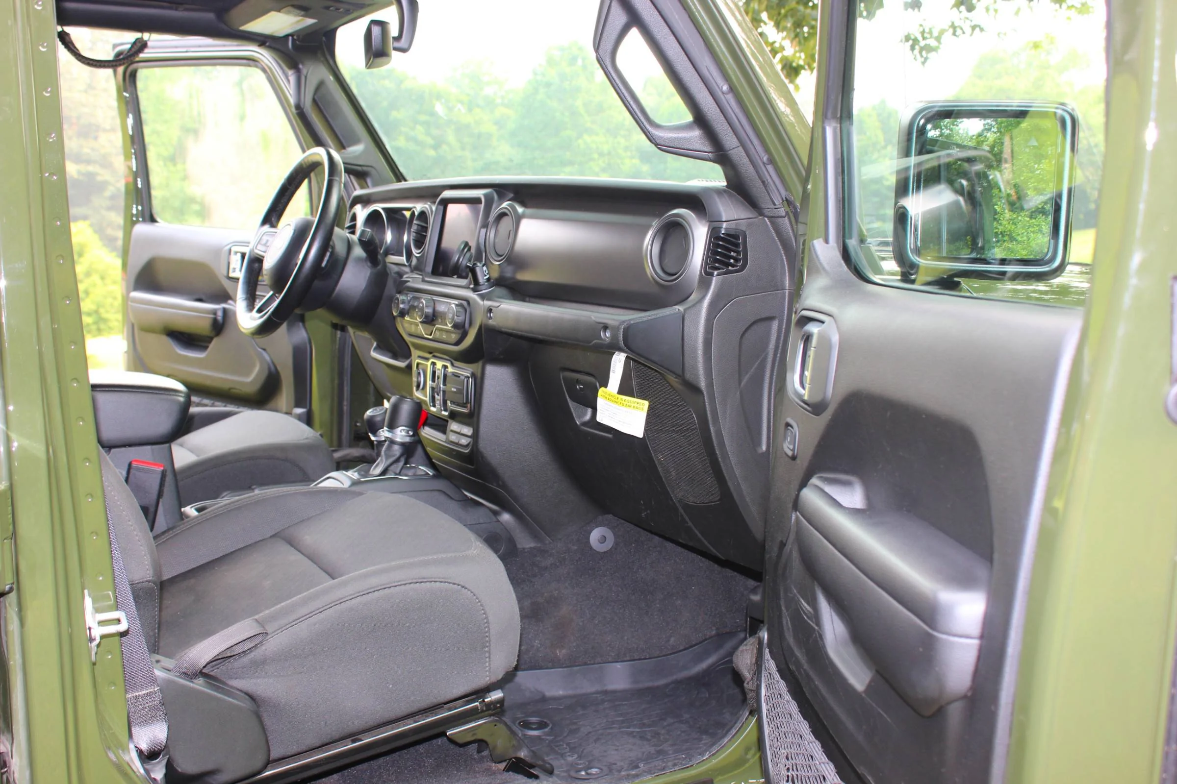 Jeep Gladiator 2021 Willys EcoDiesel - Loaded, OCD cared for w/ gobs of quality additions. pass_interior