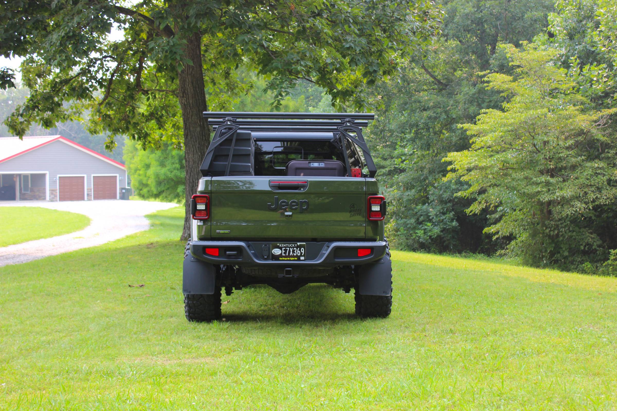 Jeep Gladiator 2021 Willys EcoDiesel - Loaded, OCD cared for w/ gobs of quality additions. rear