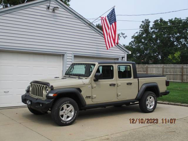 Jeep Gladiator My Views on my Gladiator as its Warranty Expires Jeep G..JPG