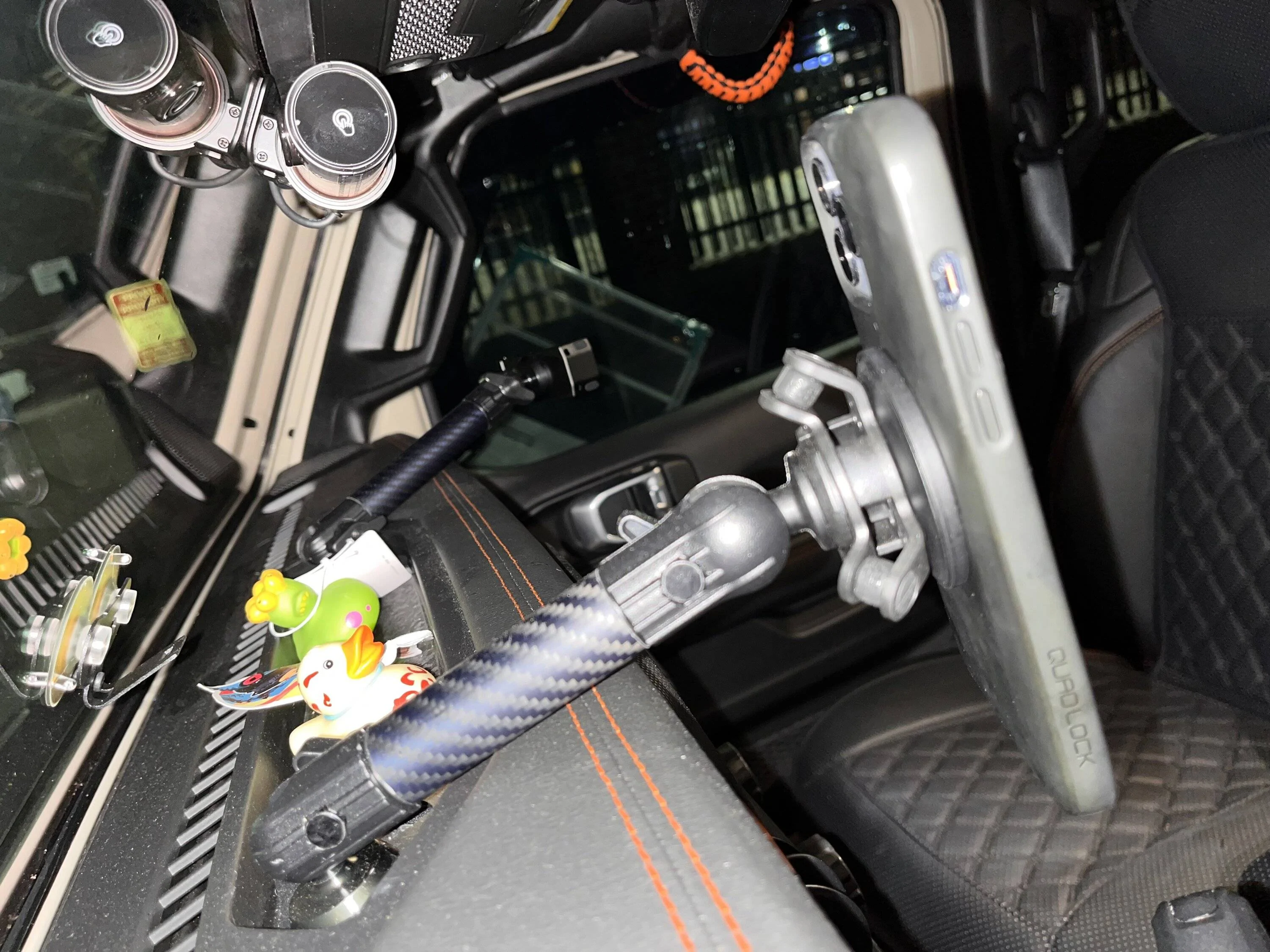 Jeep Gladiator Opinions on the Quad Lock line of phone holders bullet002