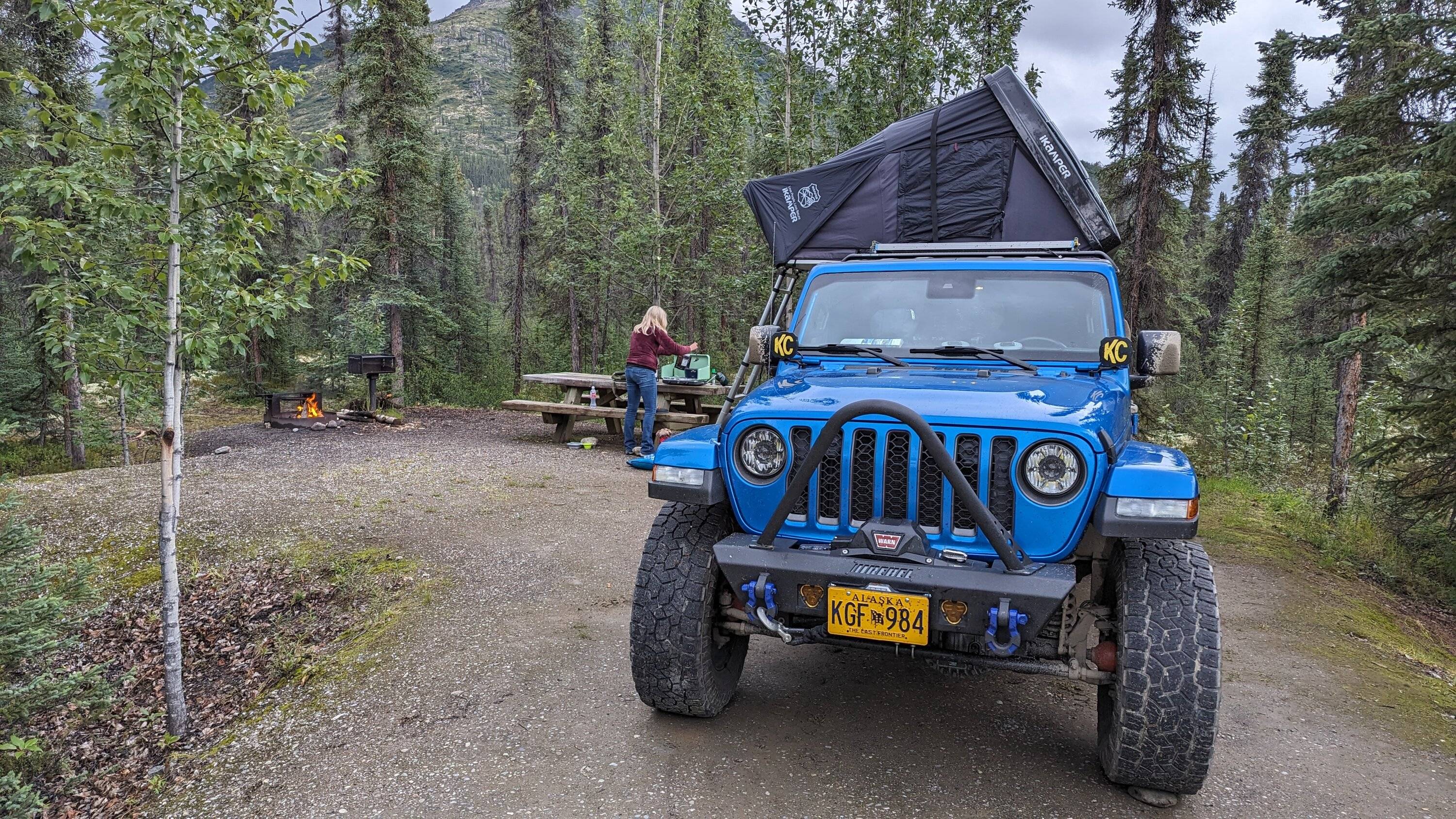 Jeep Gladiator Alaska Daily Drivers: Hydro Blue 80A and Bright White JTR PXL_20230715_050720053