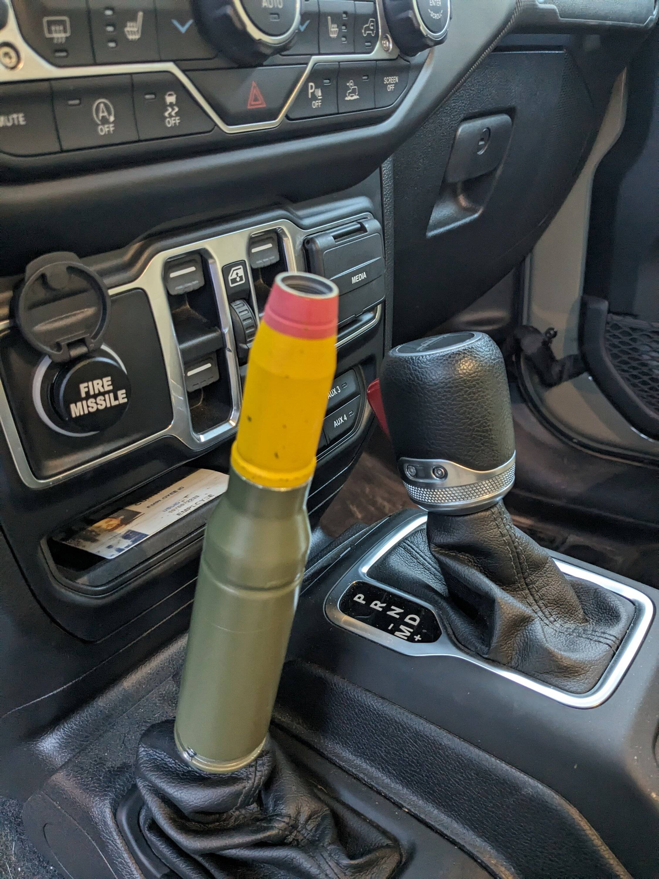 Jeep Gladiator The Transfer Case Shift Knob.... PXL_20230719_010212385