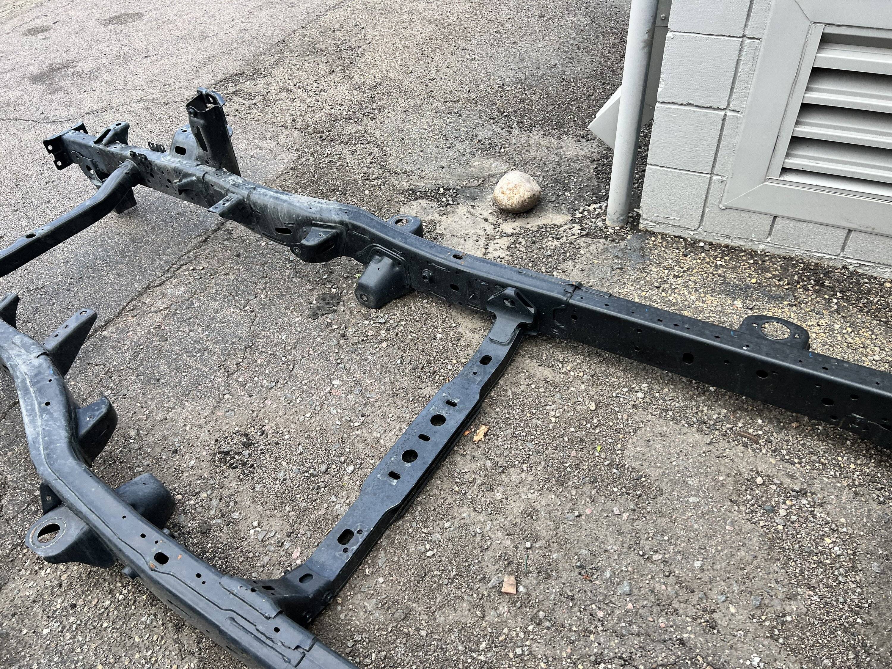 Jeep Gladiator Gladiator sub frame pictures. IMG_6510