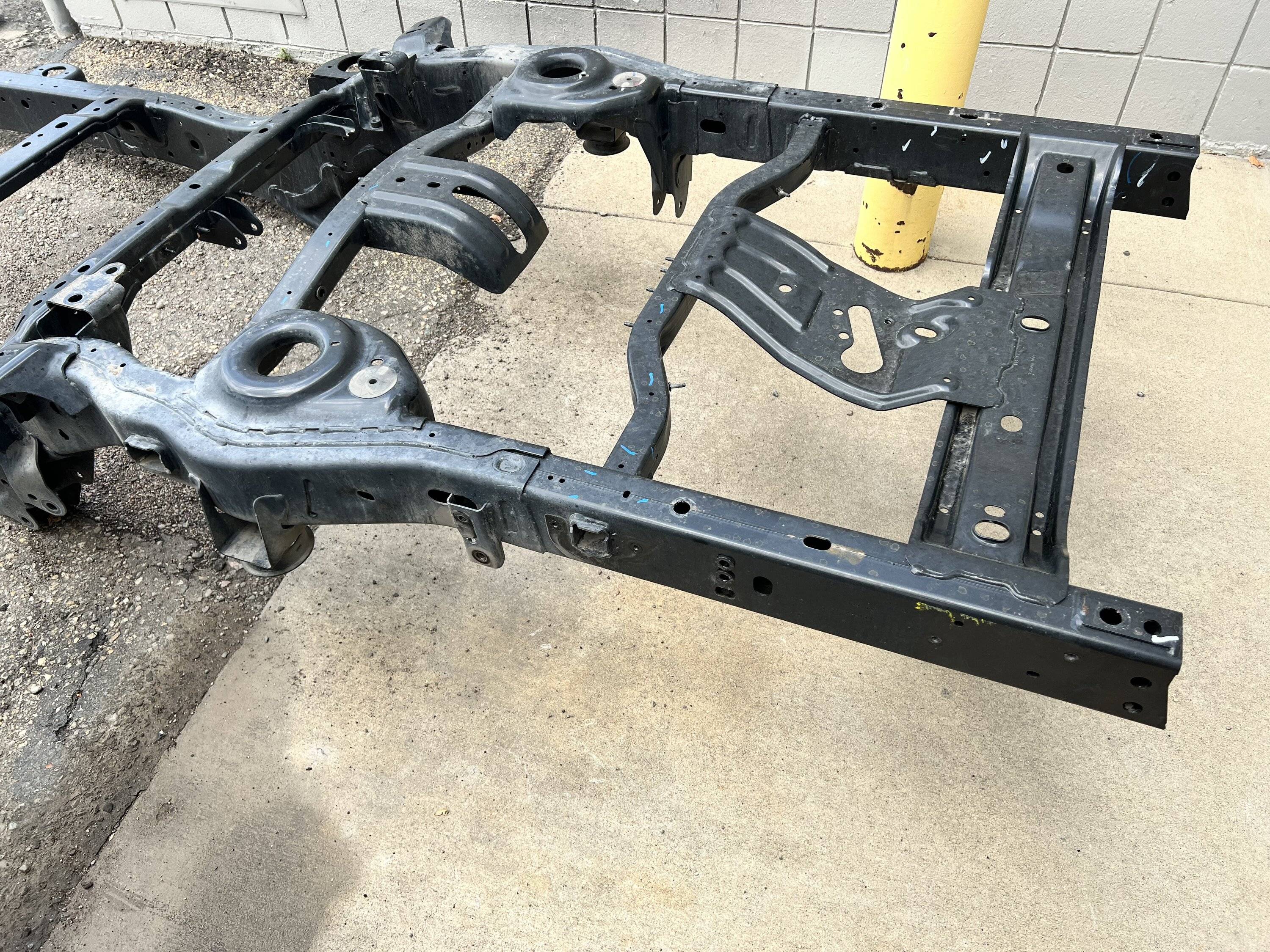 Jeep Gladiator Gladiator sub frame pictures. IMG_6505