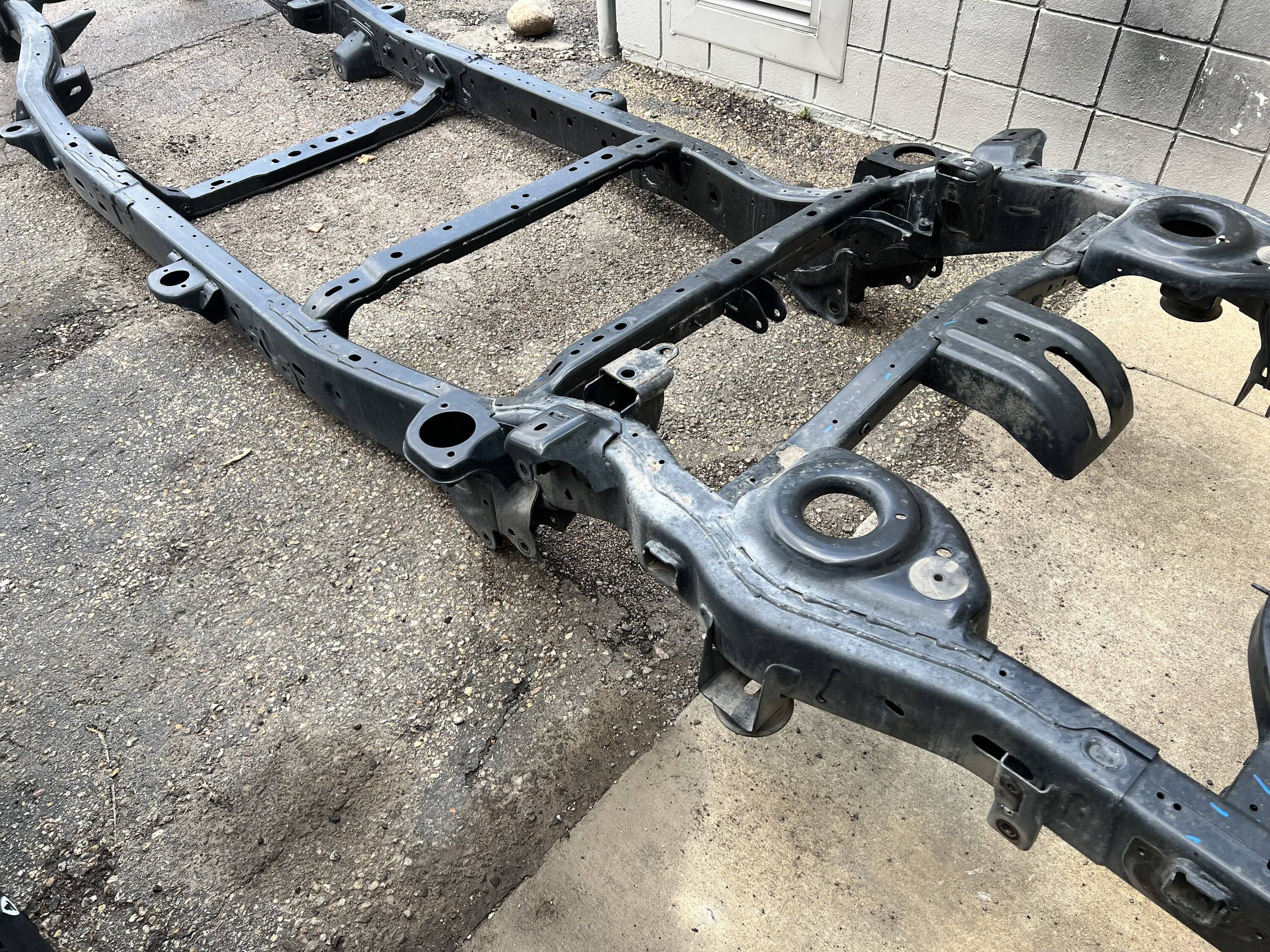 Jeep Gladiator Gladiator sub frame pictures. IMG_6506