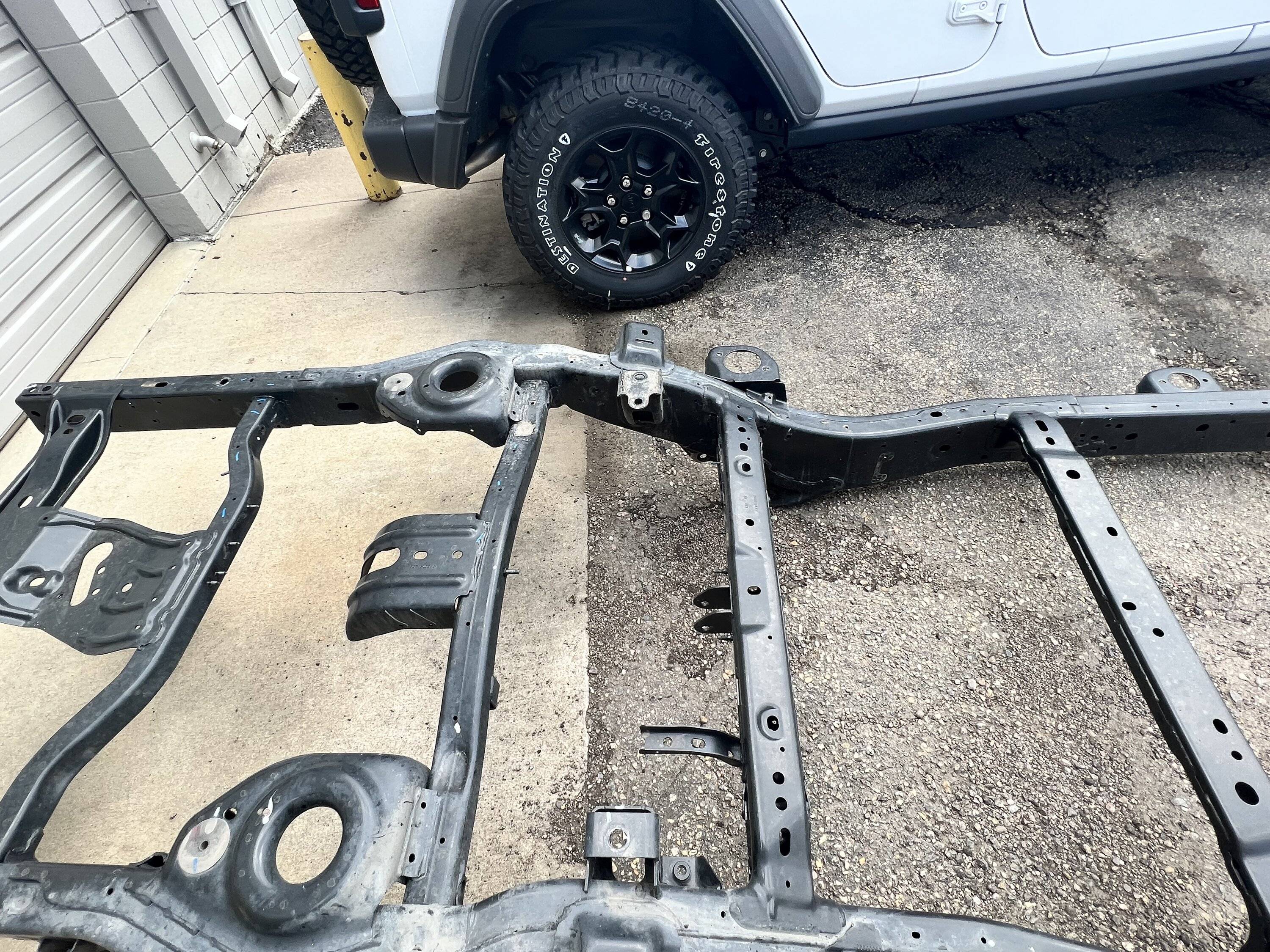 Jeep Gladiator Gladiator sub frame pictures. IMG_6496