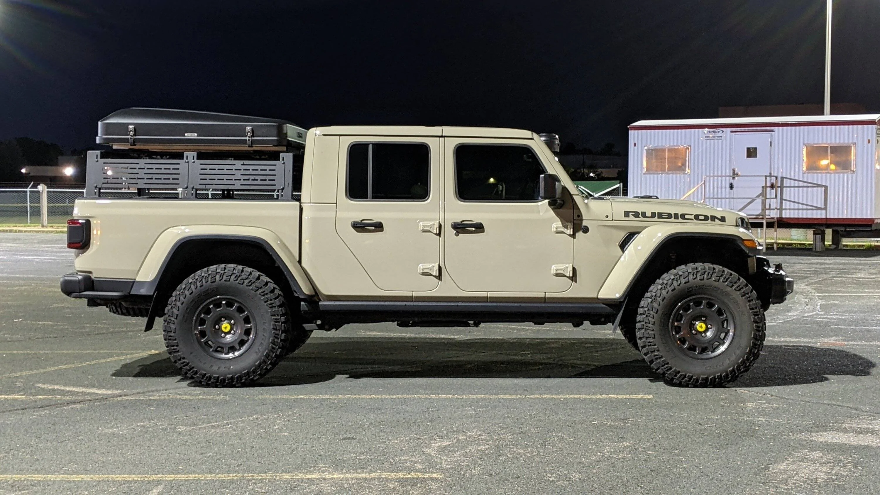 Jeep Gladiator What did you do TO your Gladiator today? [ADMIN WARNING: NO POLITICS, NO GUN TALK] PXL_20230719_100545656.NIGHT