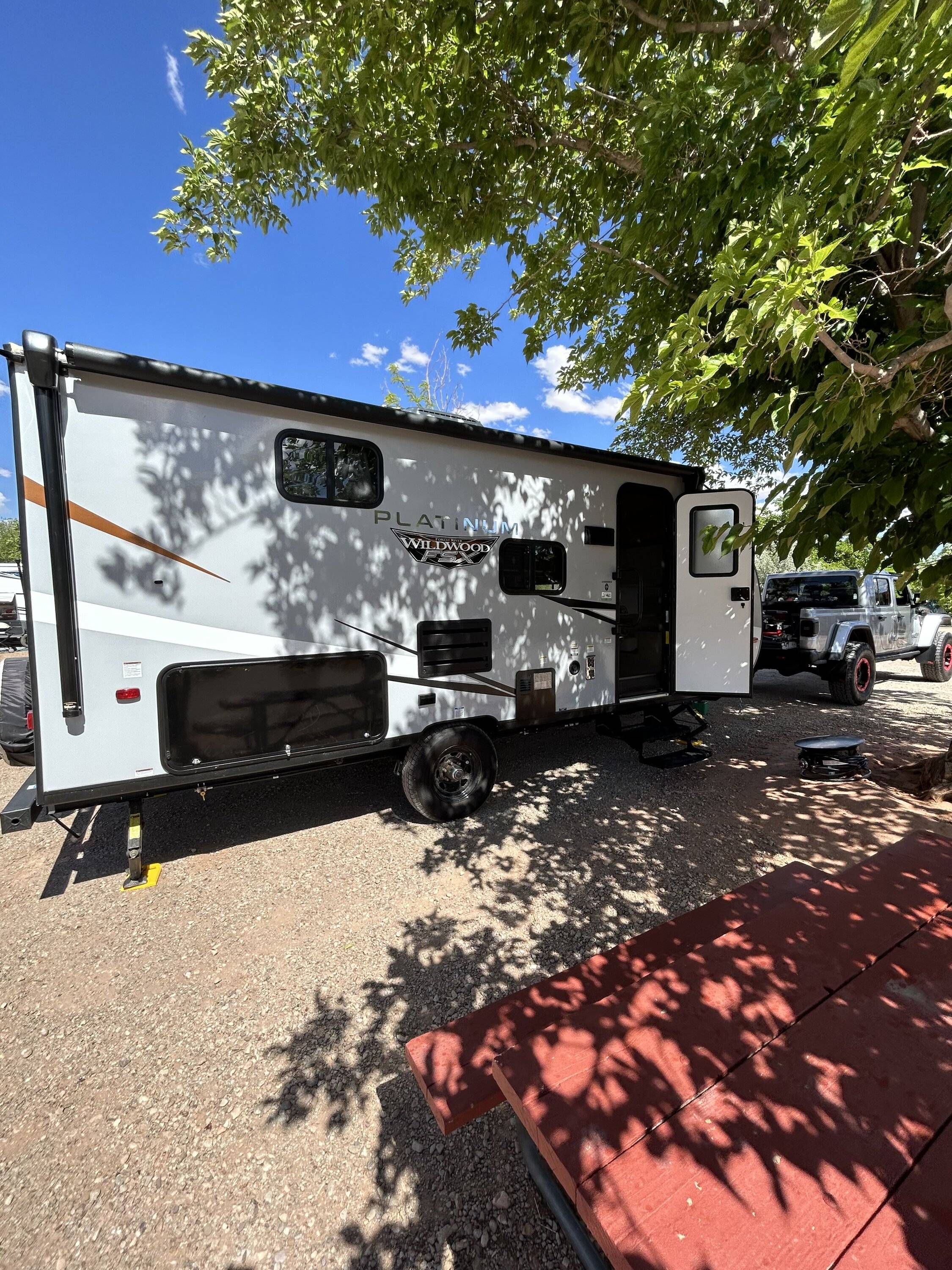 Jeep Gladiator We bought a camper! (Towing question/help please!!!) IMG_7014